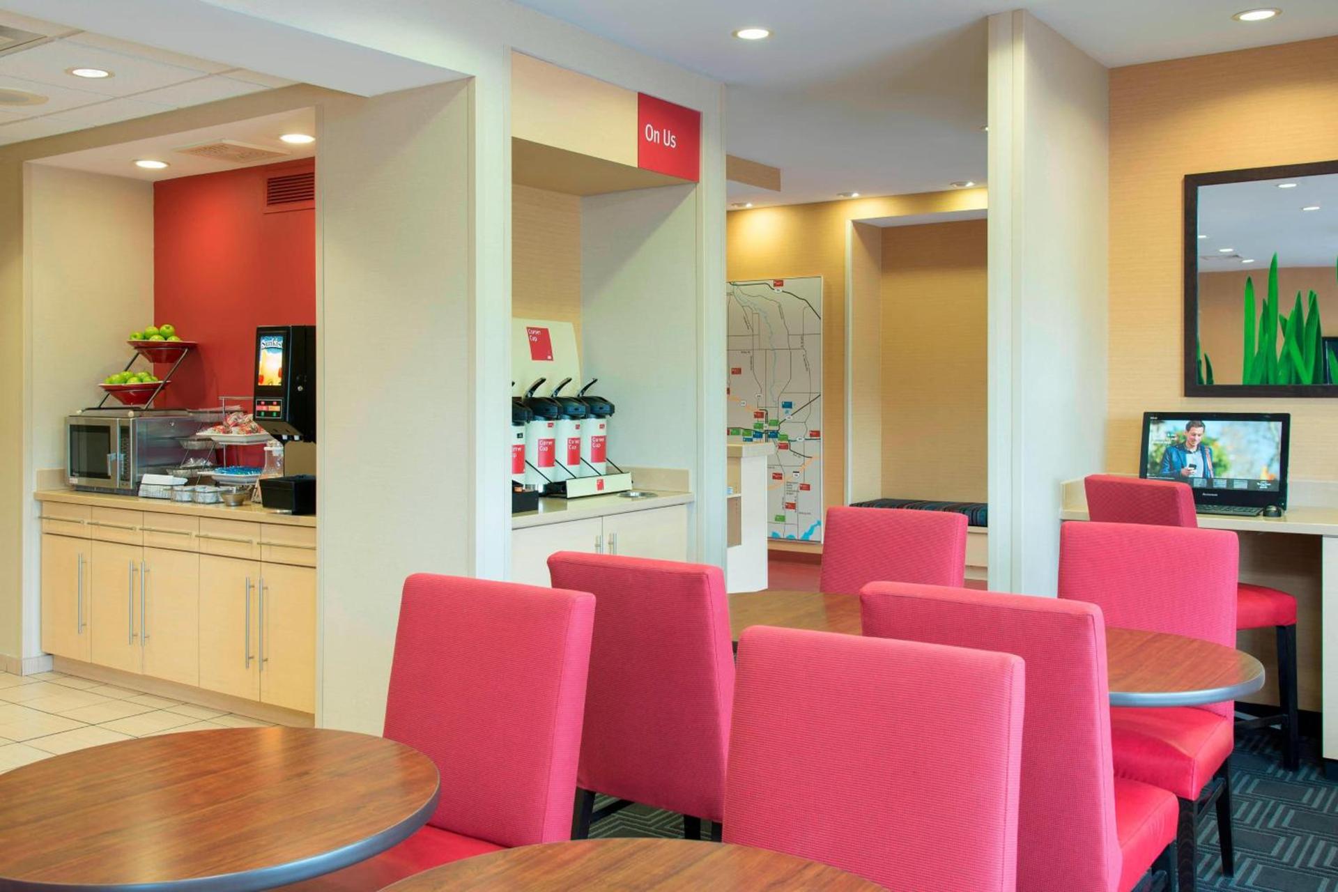 TownePlace Suites by Marriott Kalamazoo photo 7