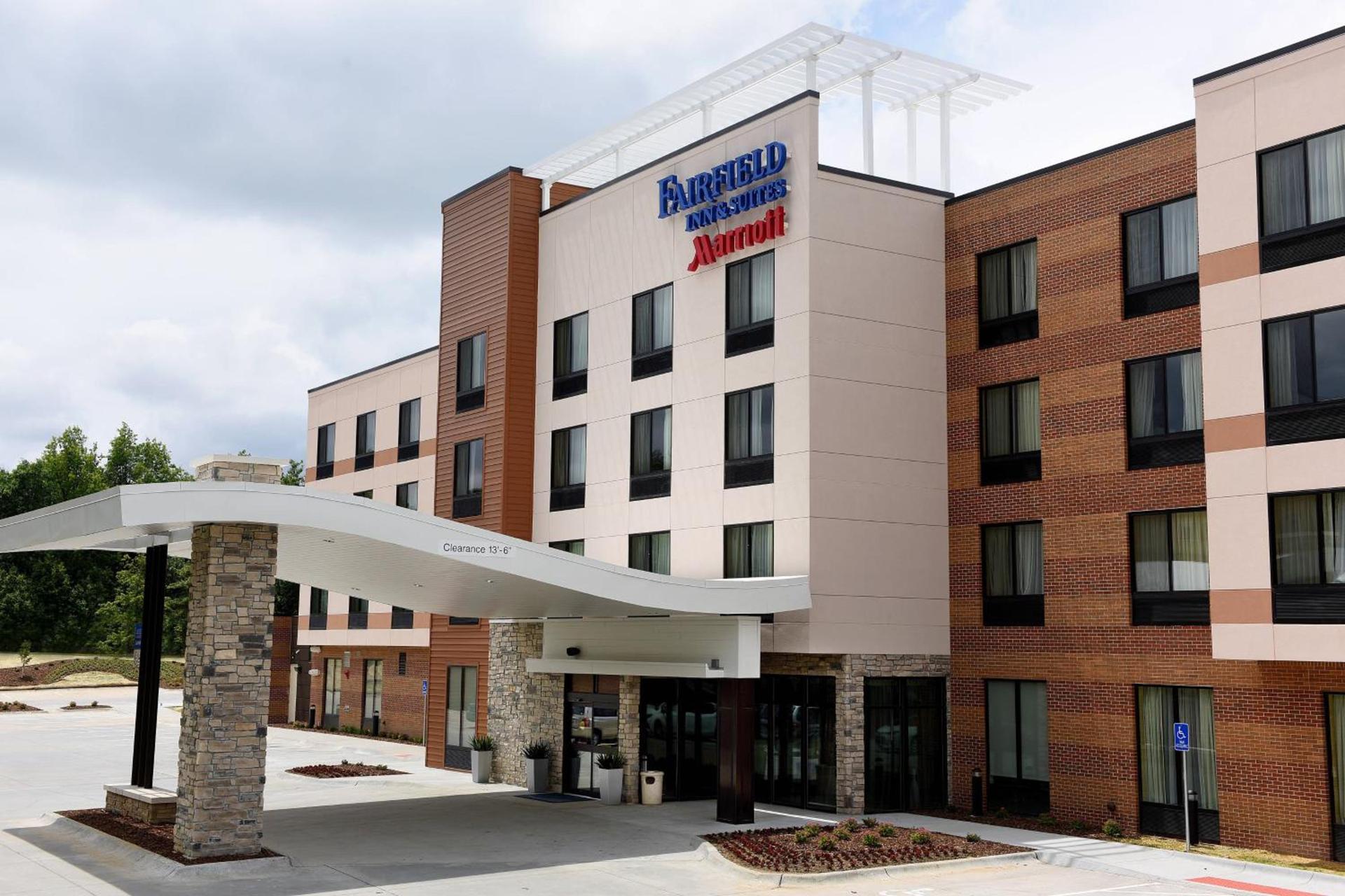 Fairfield Inn & Suites by Marriott Omaha West photo 2