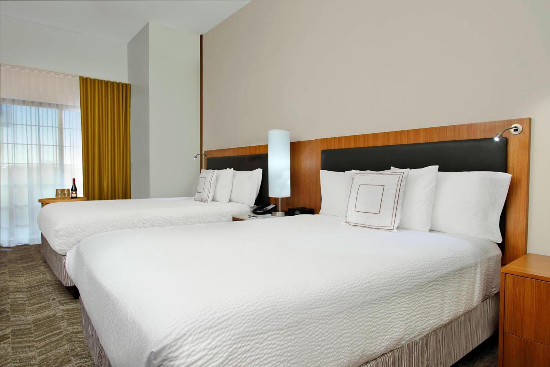 SpringHill Suites by Marriott Madera photo 8