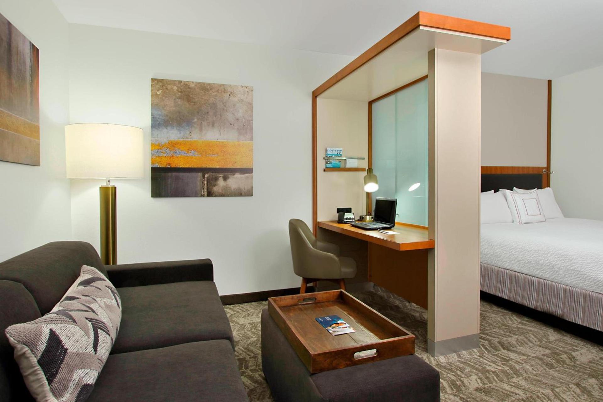 SpringHill Suites by Marriott Madera photo 9