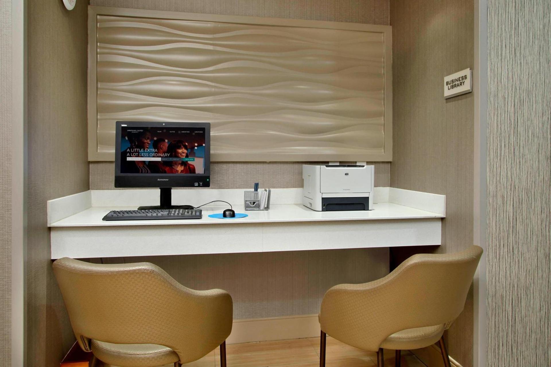 SpringHill Suites by Marriott Madera photo 12