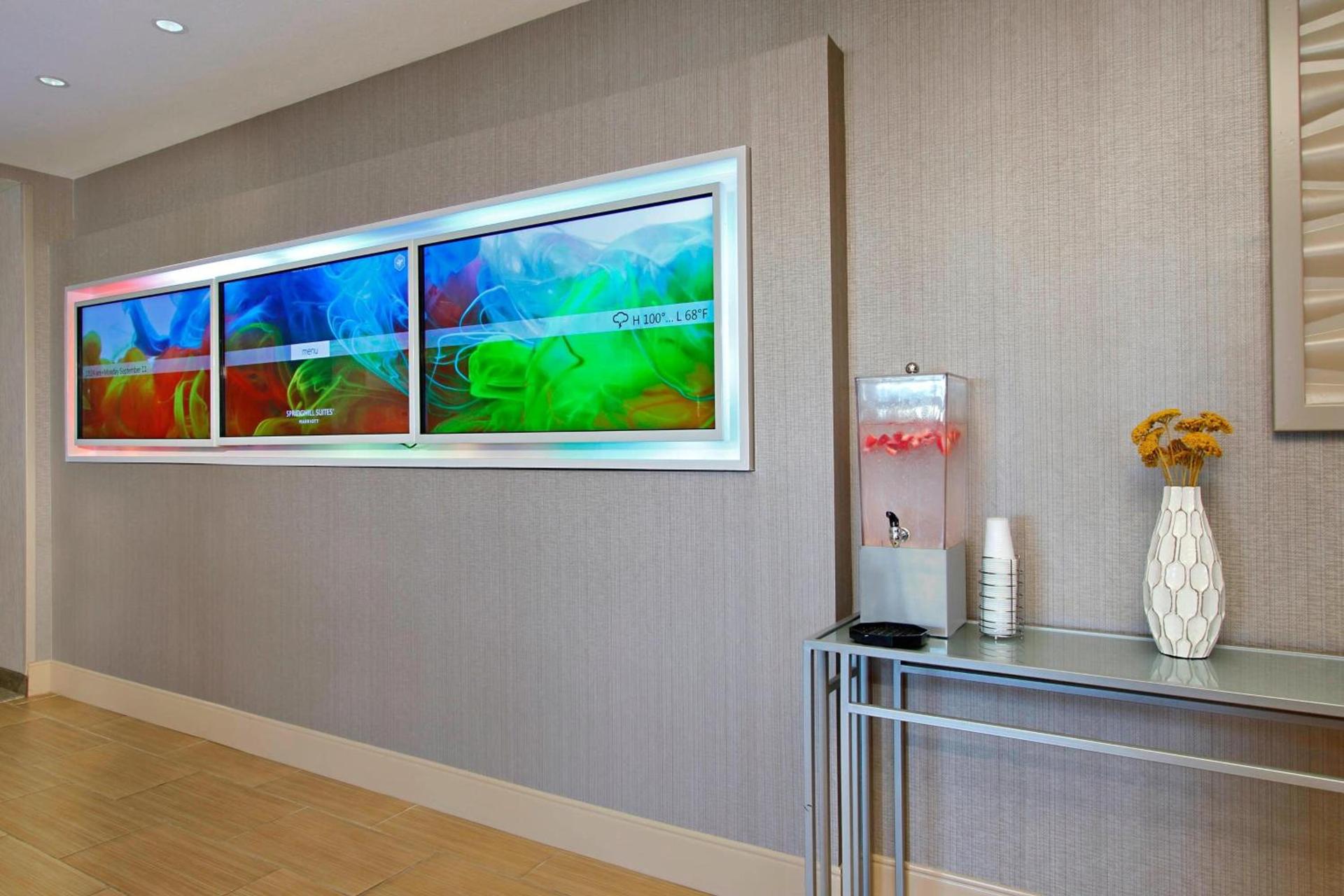 SpringHill Suites by Marriott Madera photo 14
