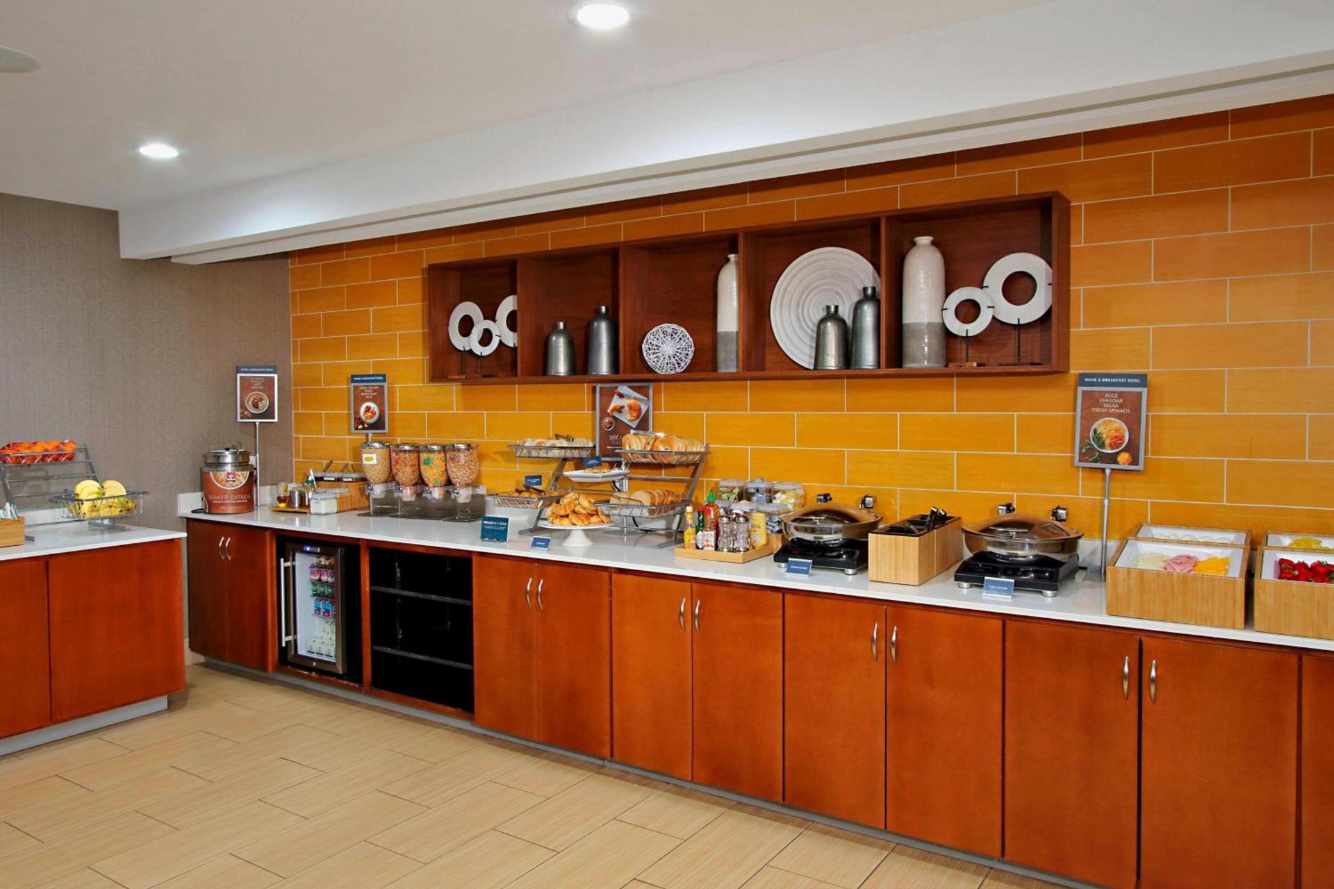 SpringHill Suites by Marriott Madera photo 17