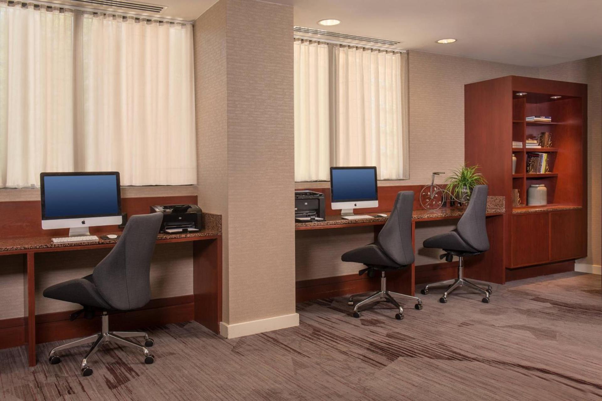 Courtyard Fort Meade BWI Business District photo 32