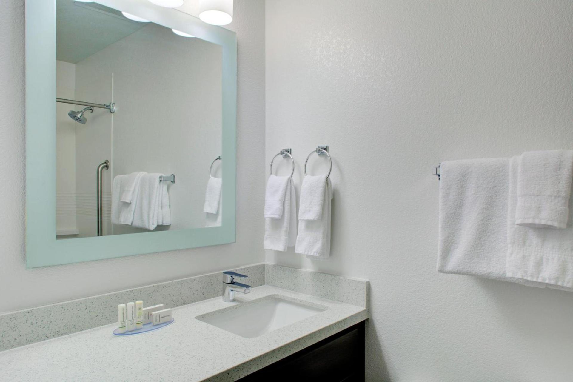 TownePlace Suites Wichita East photo 18