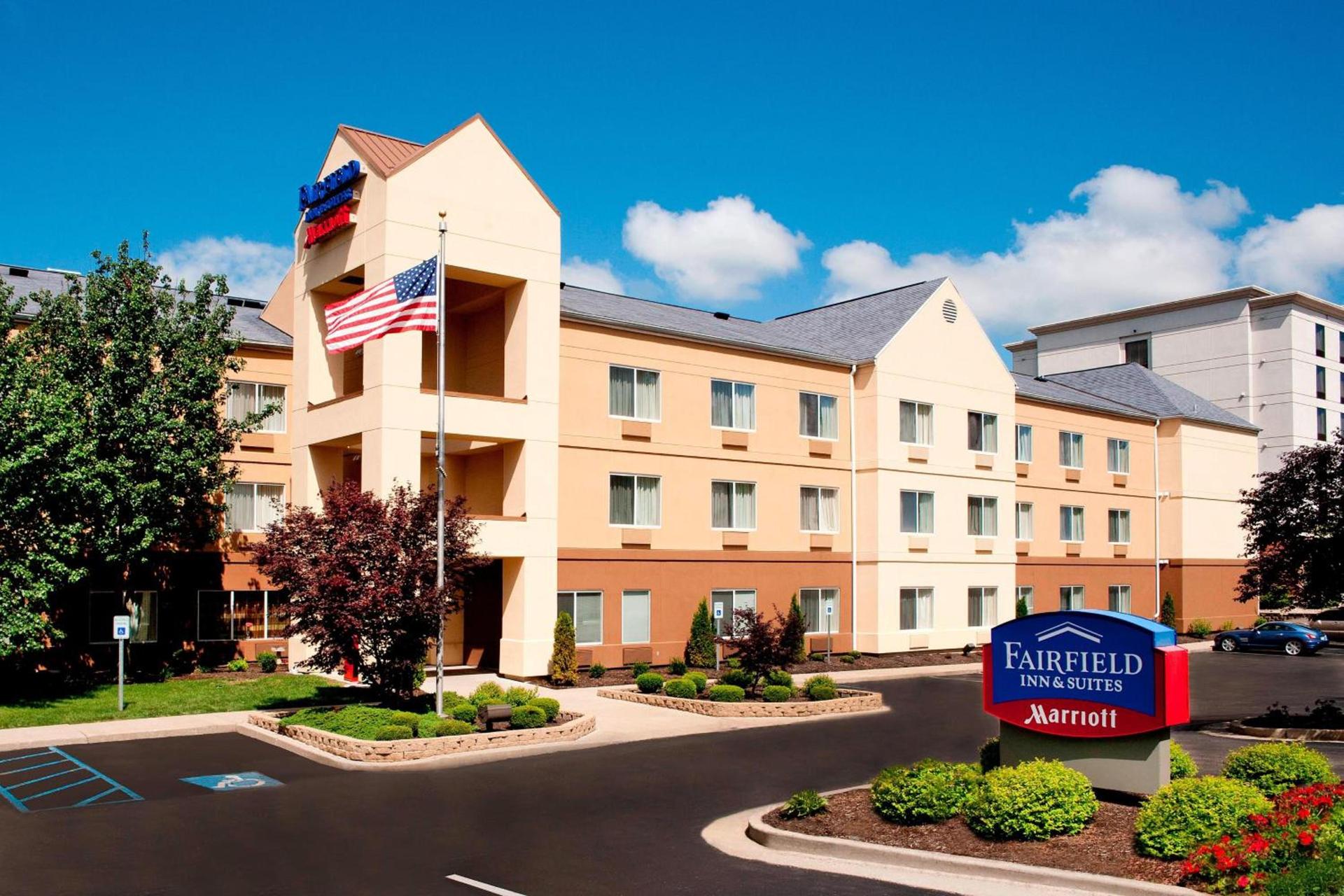 Fairfield Inn & Suites by Marriott Bloomington photo 1