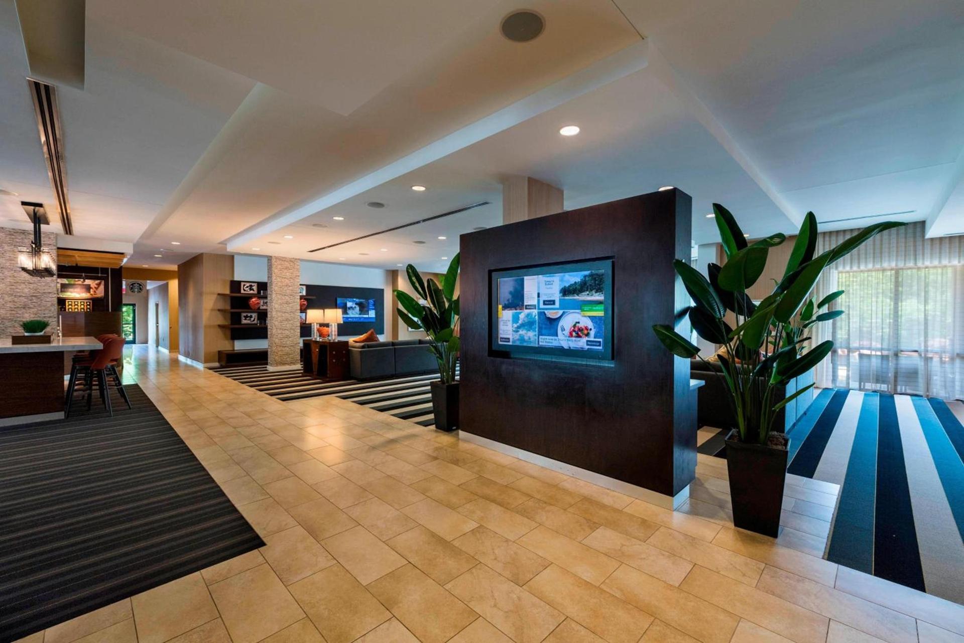 Courtyard by Marriott Atlanta Buford Mall of Georgia photo 12