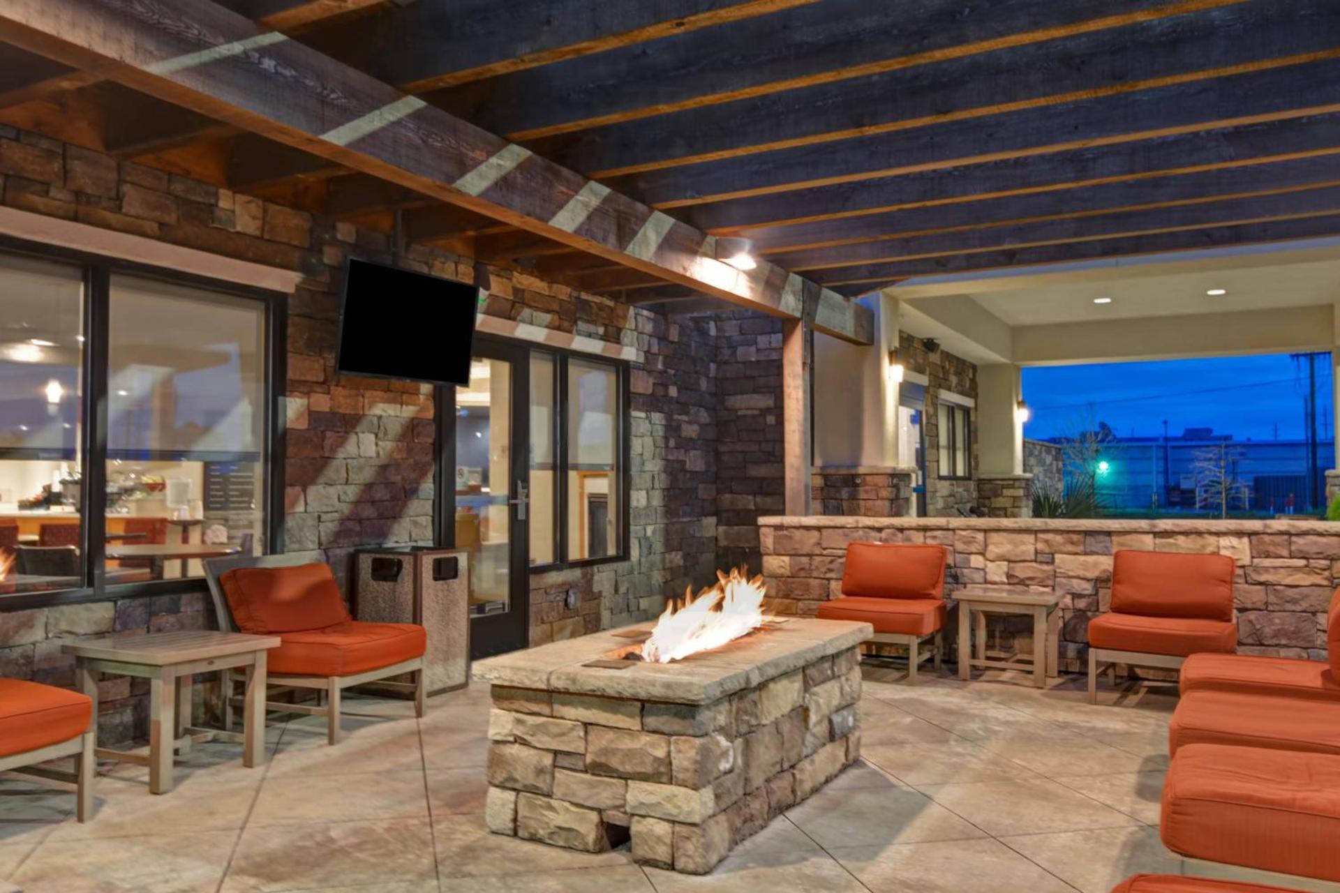TownePlace Suites by Marriott Alexandria photo 49