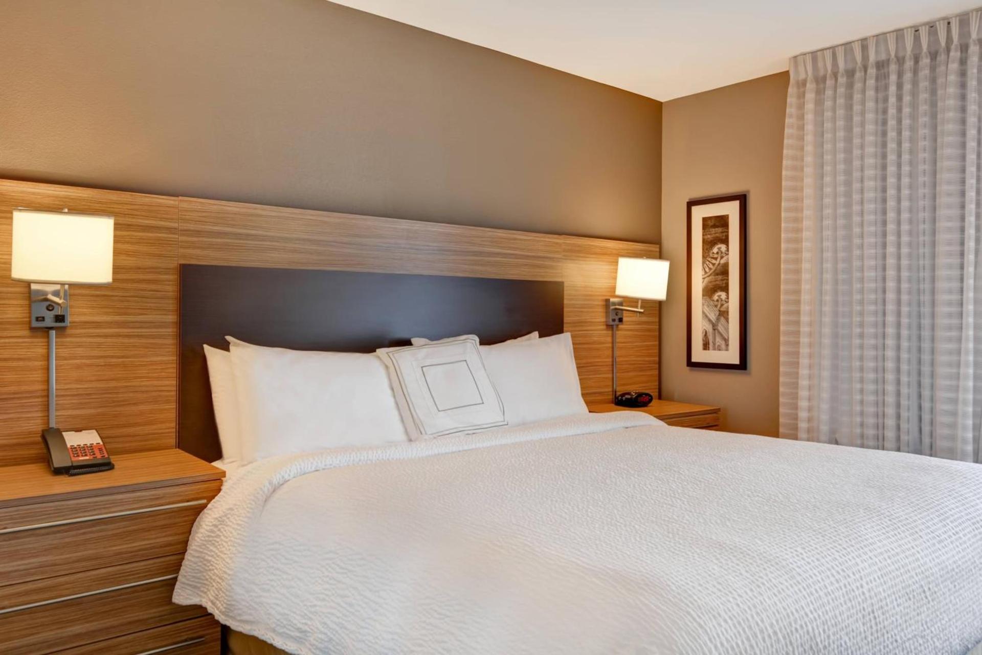 TownePlace Suites by Marriott Alexandria photo 18