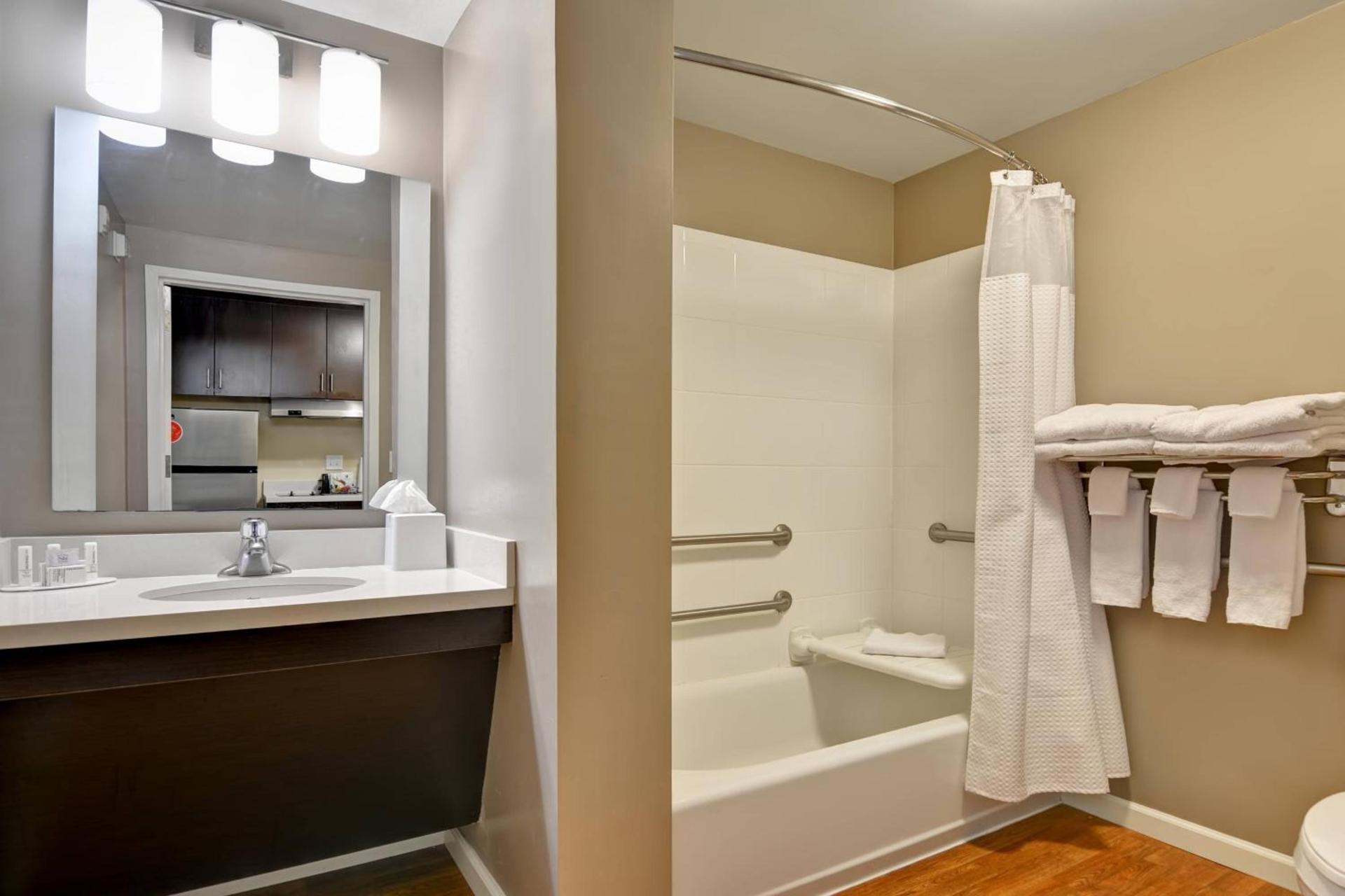 TownePlace Suites by Marriott Alexandria photo 28
