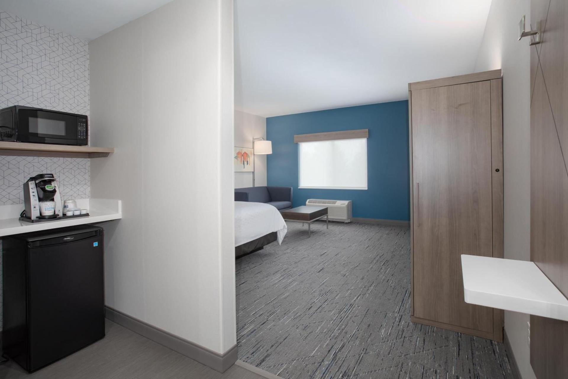 Holiday Inn Express Hotel & Suites Idaho Falls by IHG photo 27