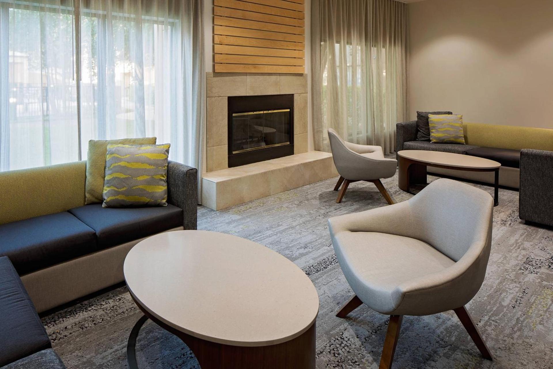 Courtyard Houston Westchase photo 27