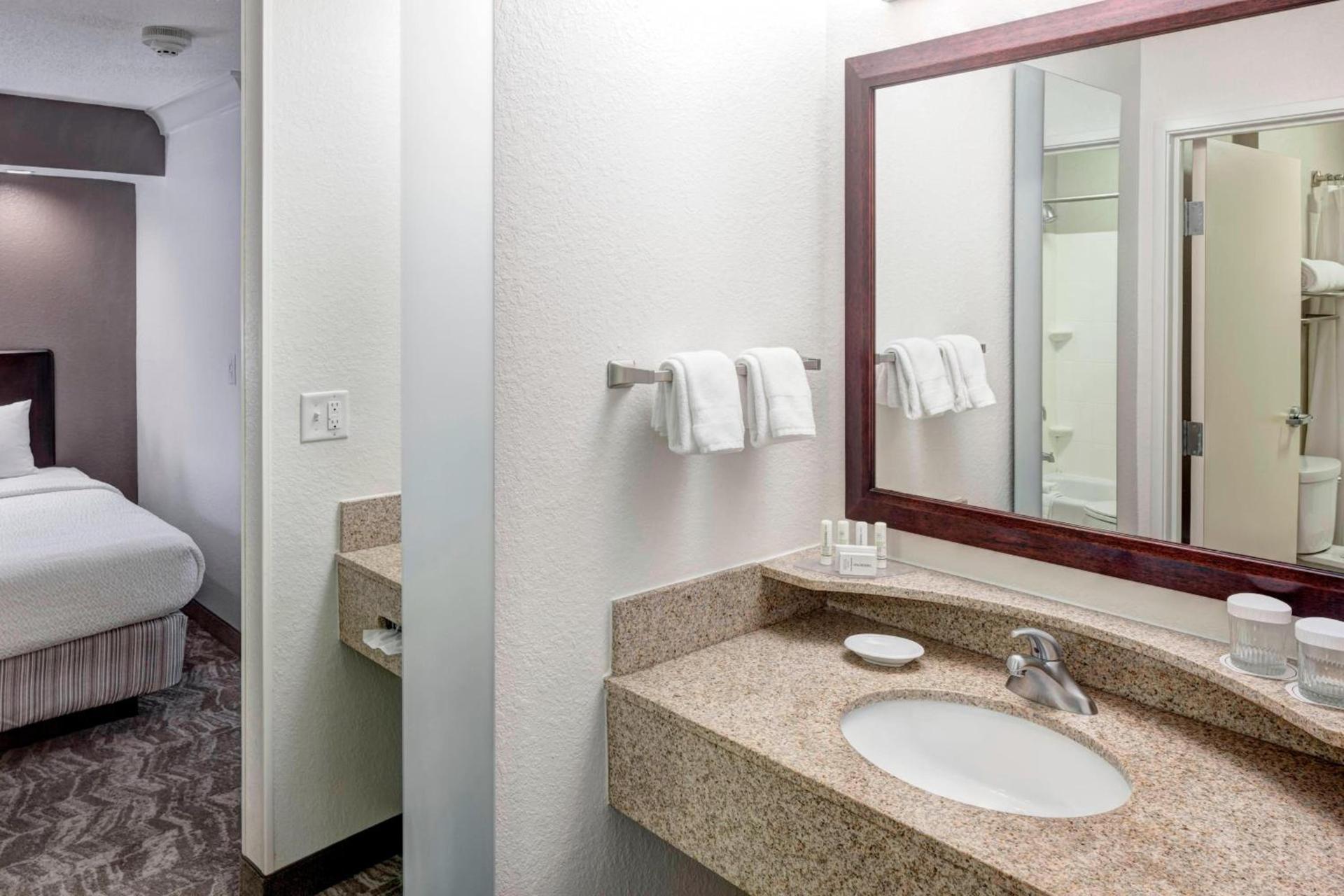SpringHill Suites Columbus photo 8
