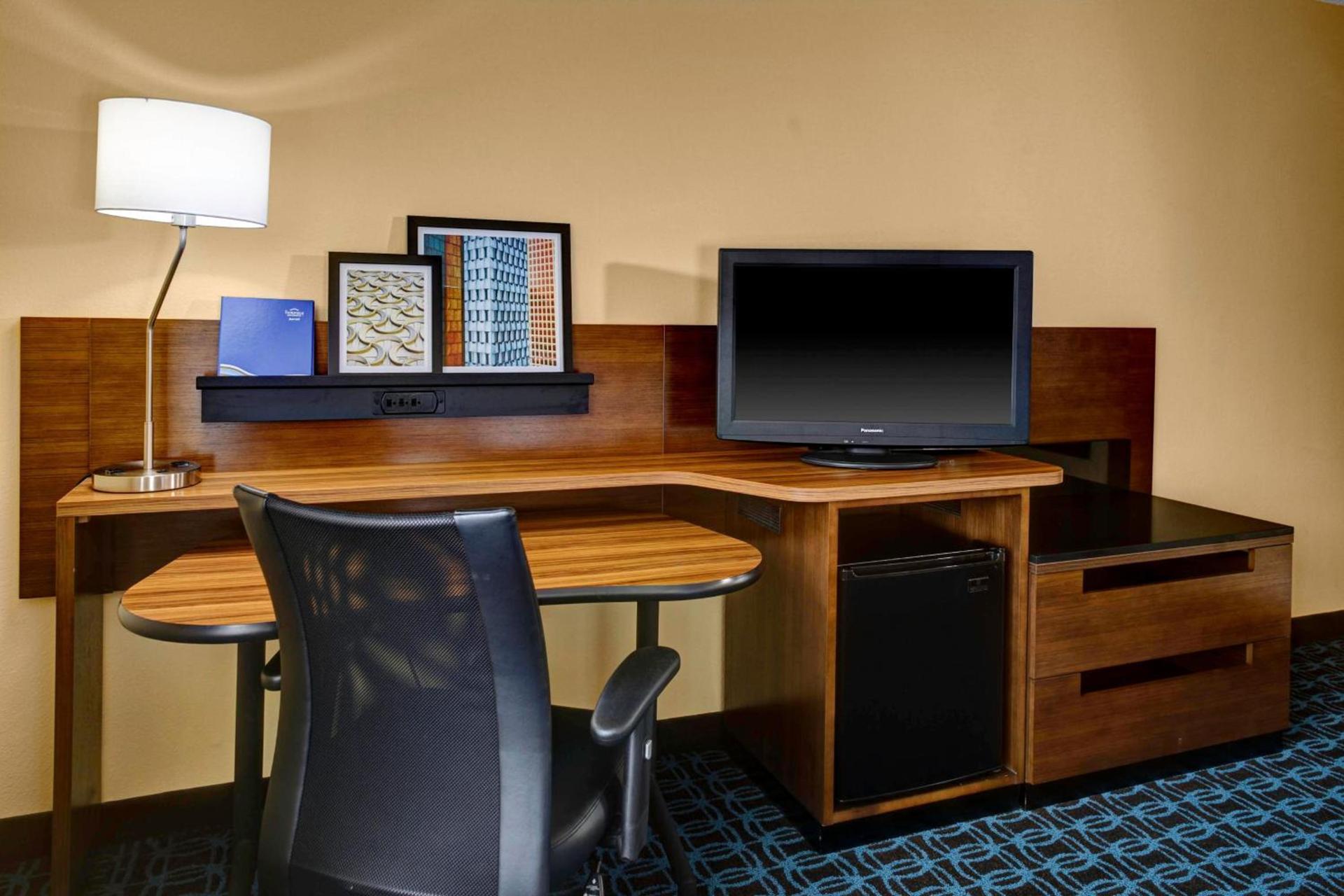 Fairfield Inn and Suites by Marriott Atlanta Suwanee photo 8