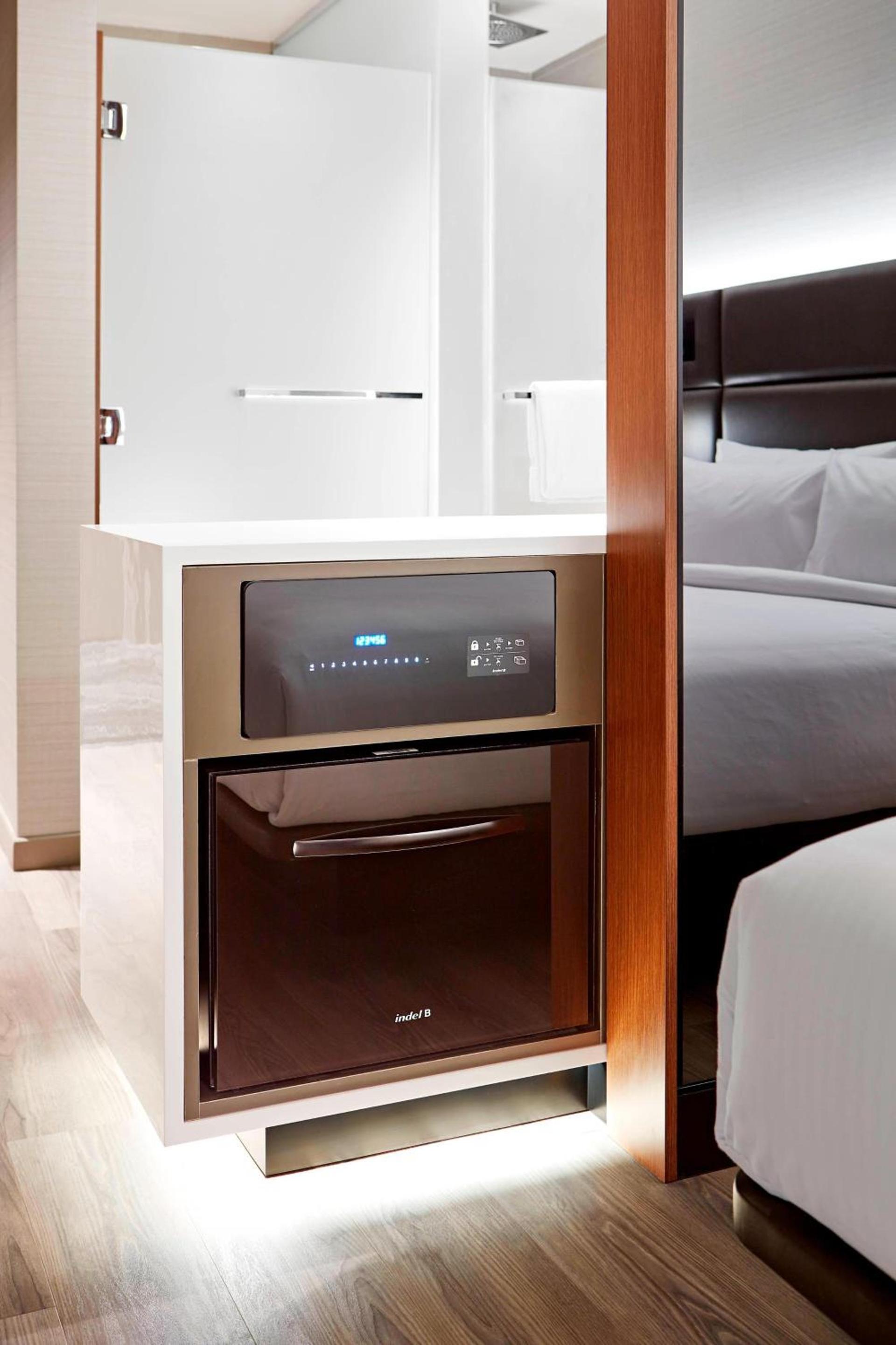 AC Hotel by Marriott Sunnyvale Cupertino photo 20