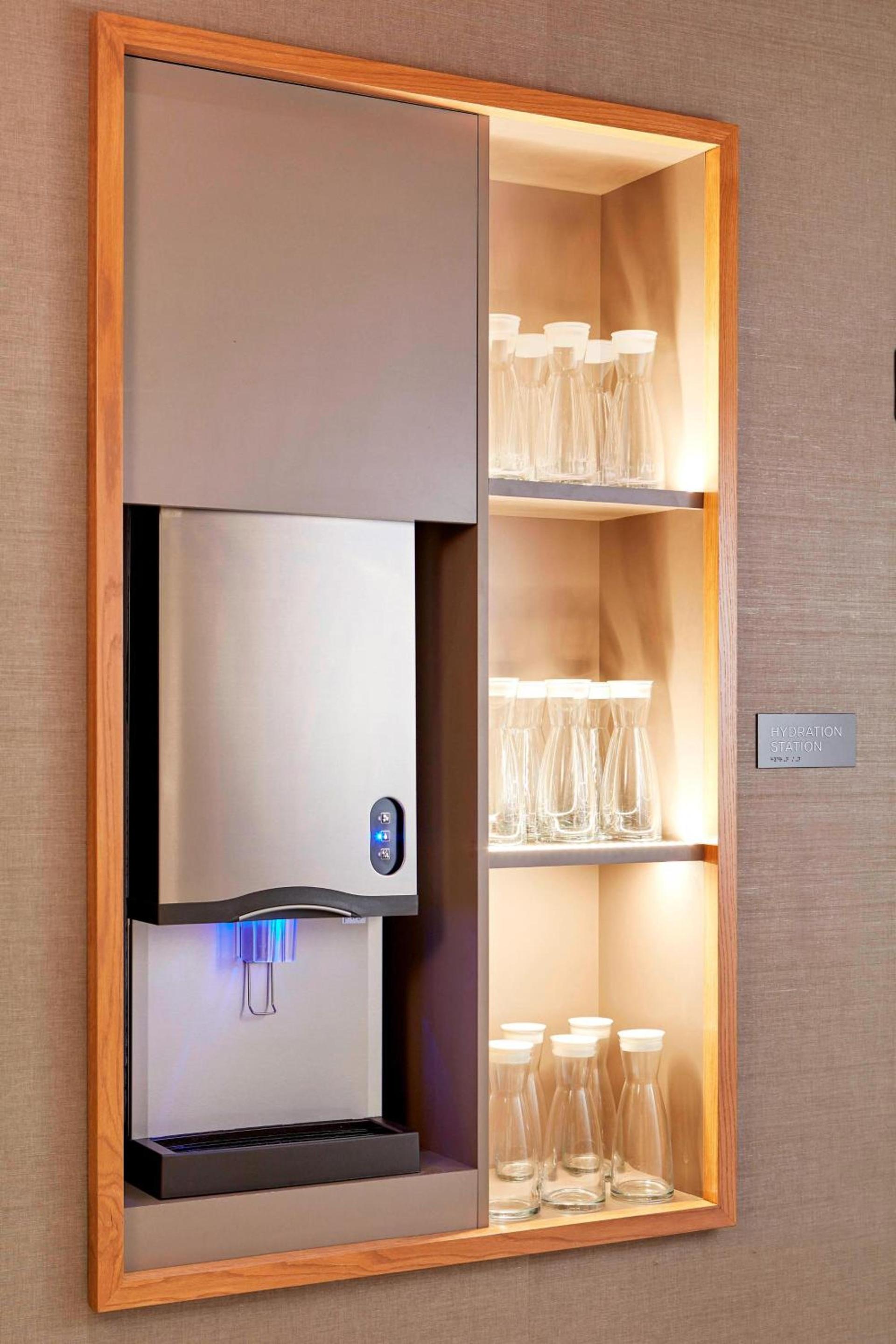 AC Hotel by Marriott Sunnyvale Cupertino photo 33