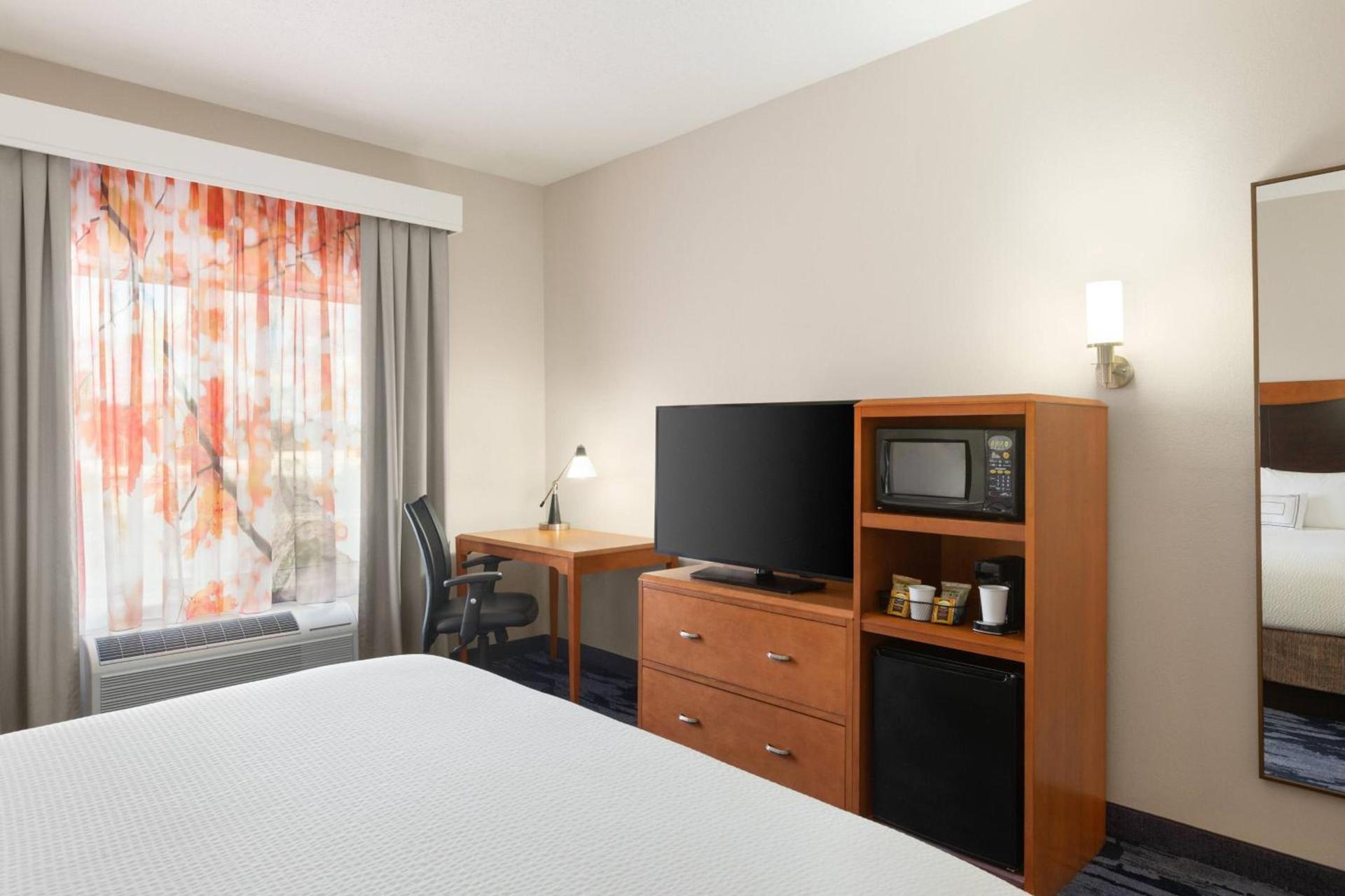 Fairfield Inn & Suites Jacksonville West/Chaffee Point photo 8