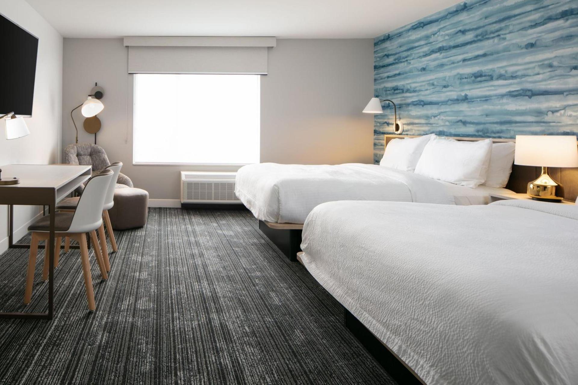 TownePlace Suites by Marriott Oconomowoc photo 11