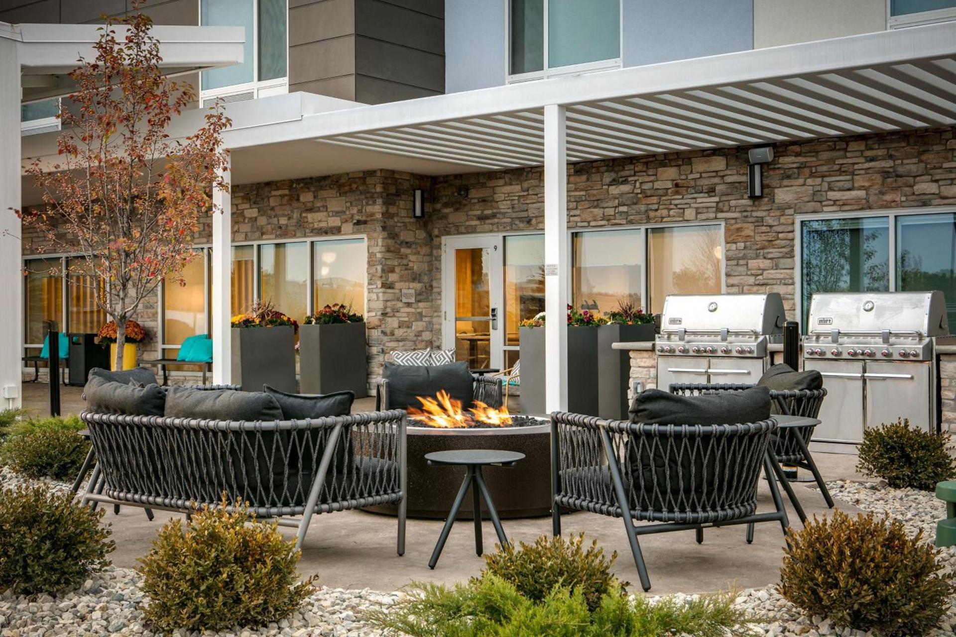 TownePlace Suites by Marriott Oconomowoc photo 24