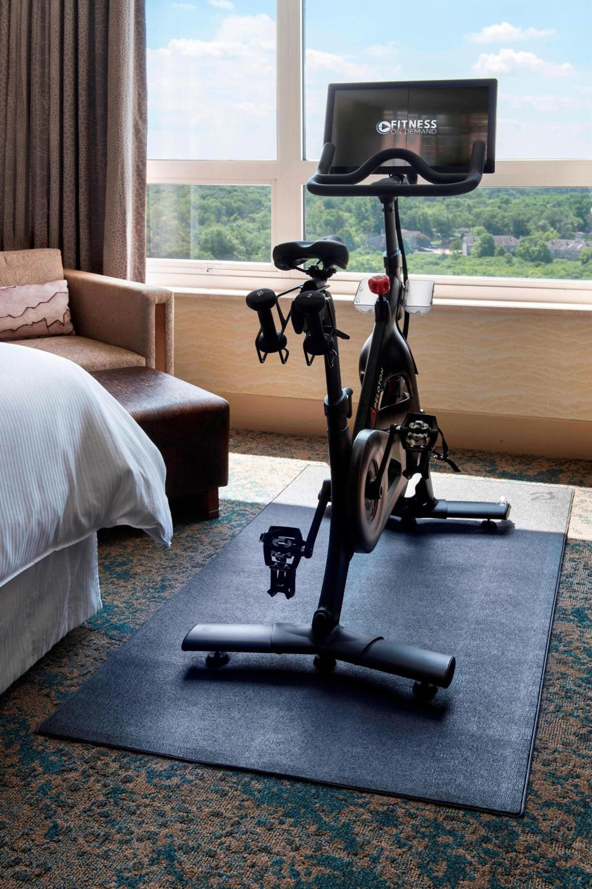 The Westin Chicago North Shore photo 17