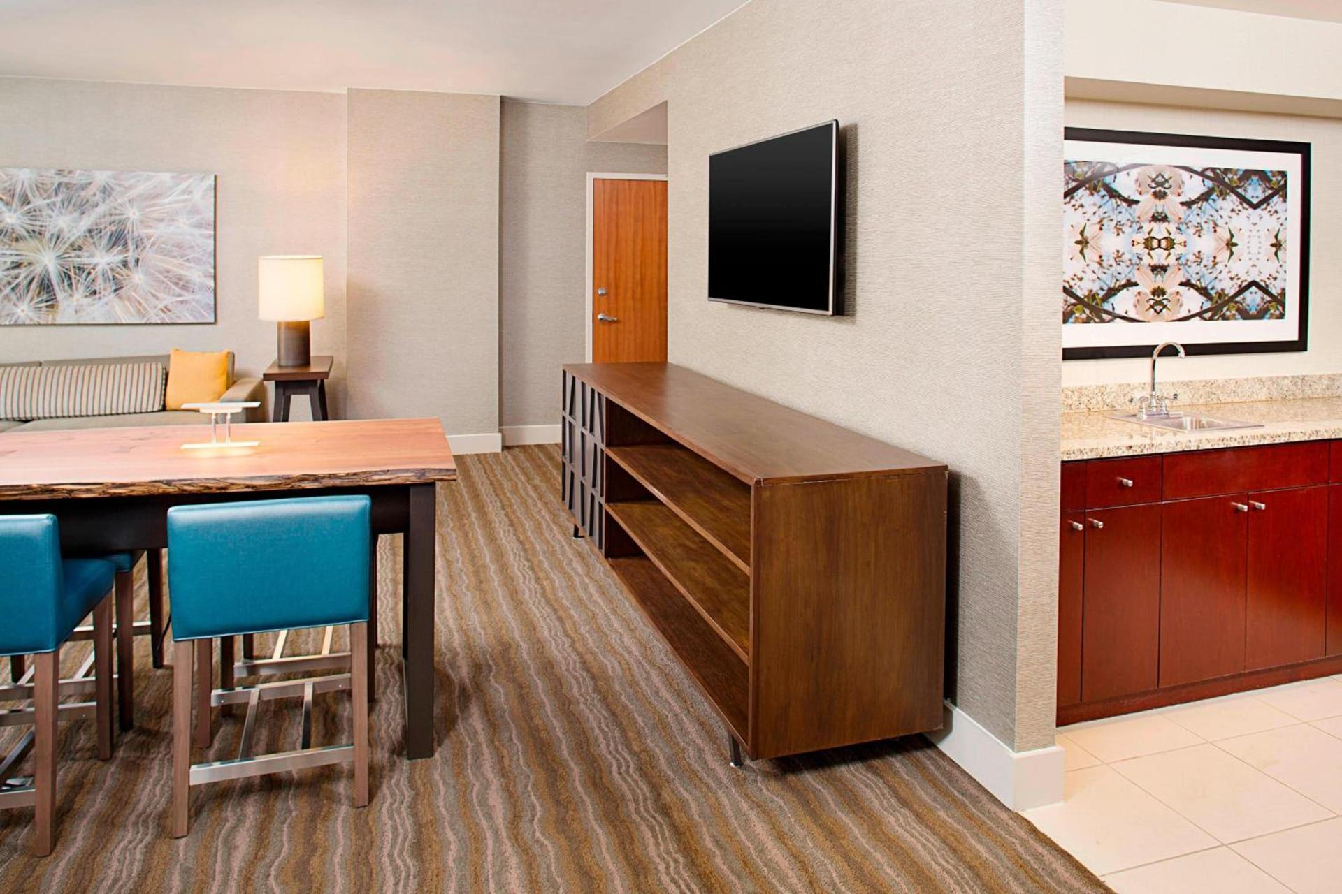 The Westin Chicago North Shore photo 33