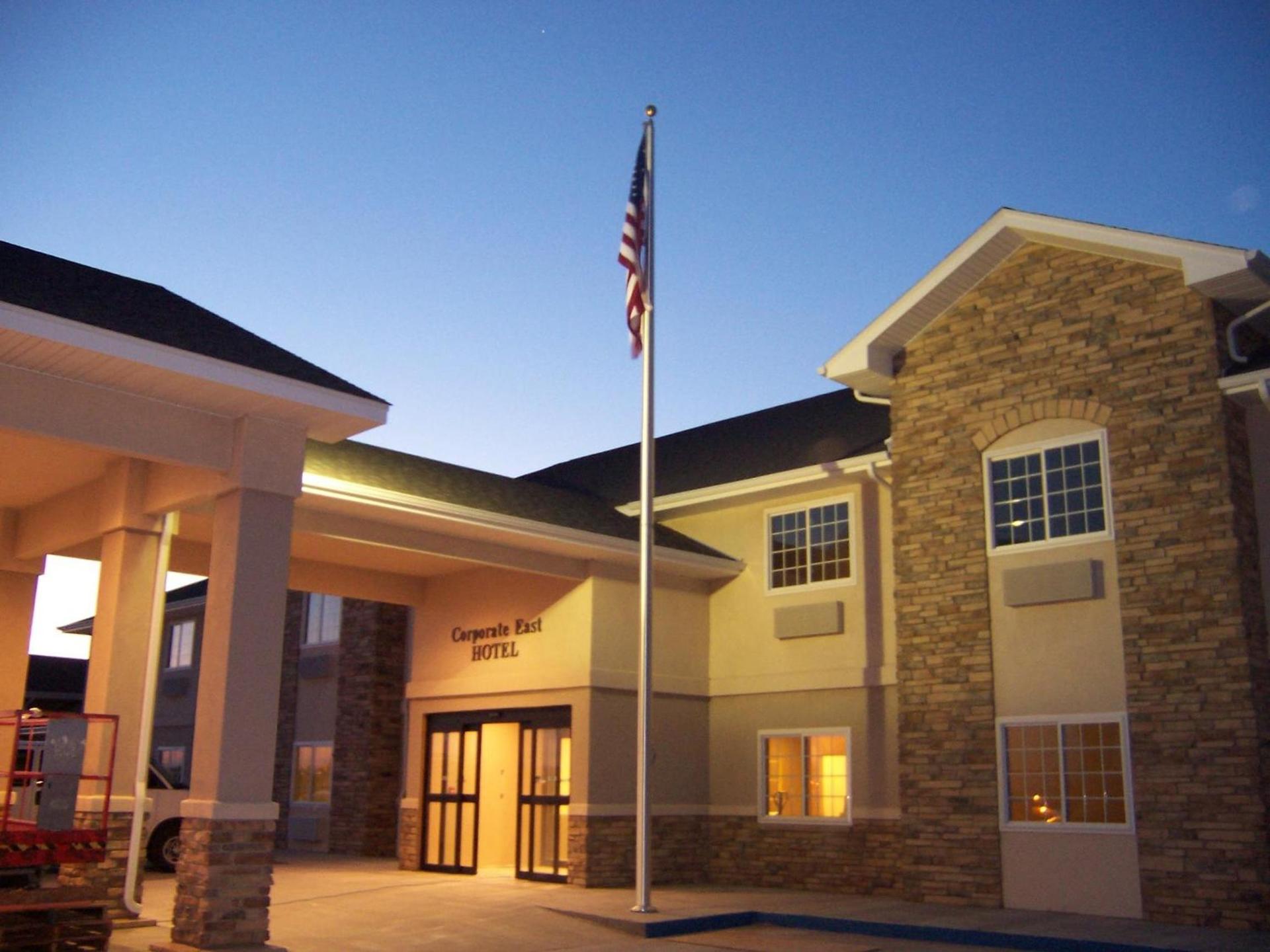 Corporate East Hotel photo 2