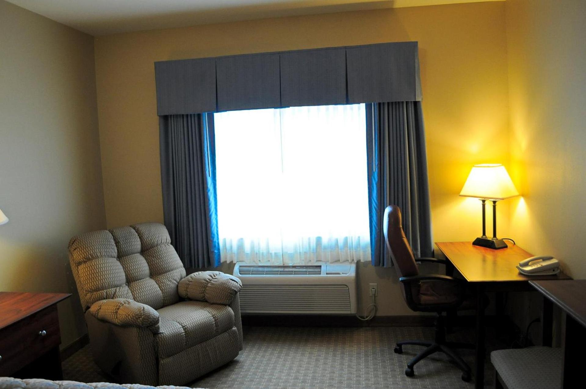 Corporate East Hotel photo 38