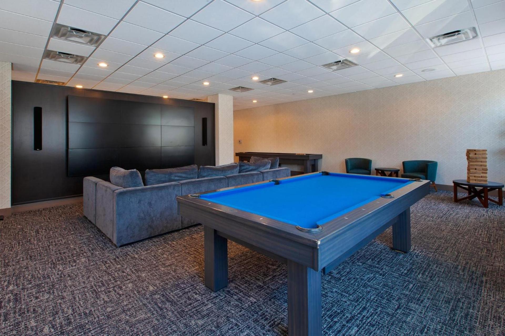 Holiday Inn Express Richmond - Midtown by IHG photo 48