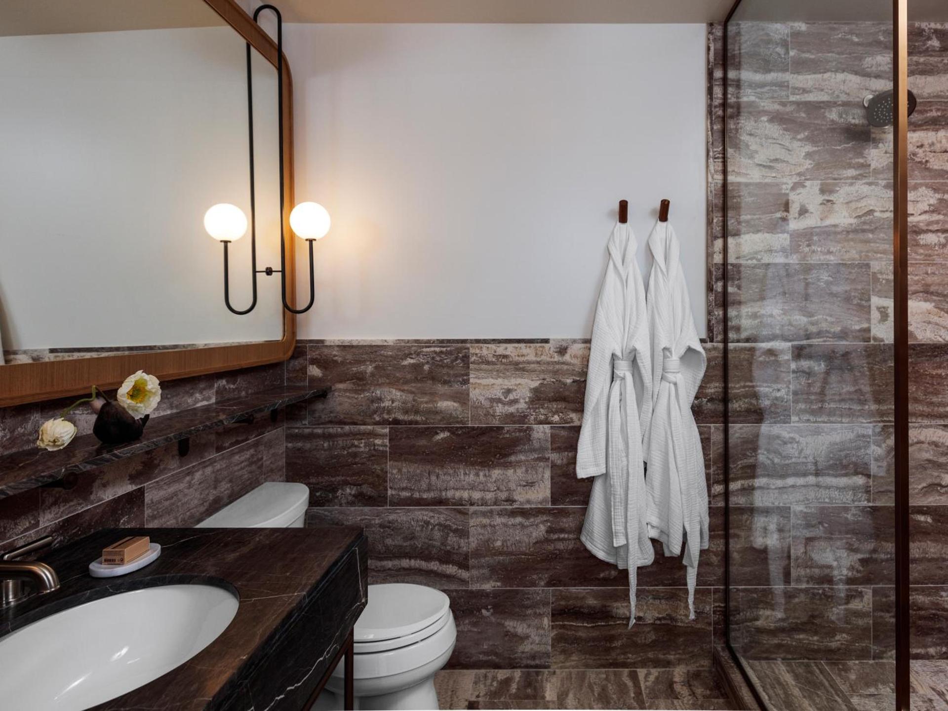 Santa Monica Proper Hotel, a Member of Design Hotels photo 12