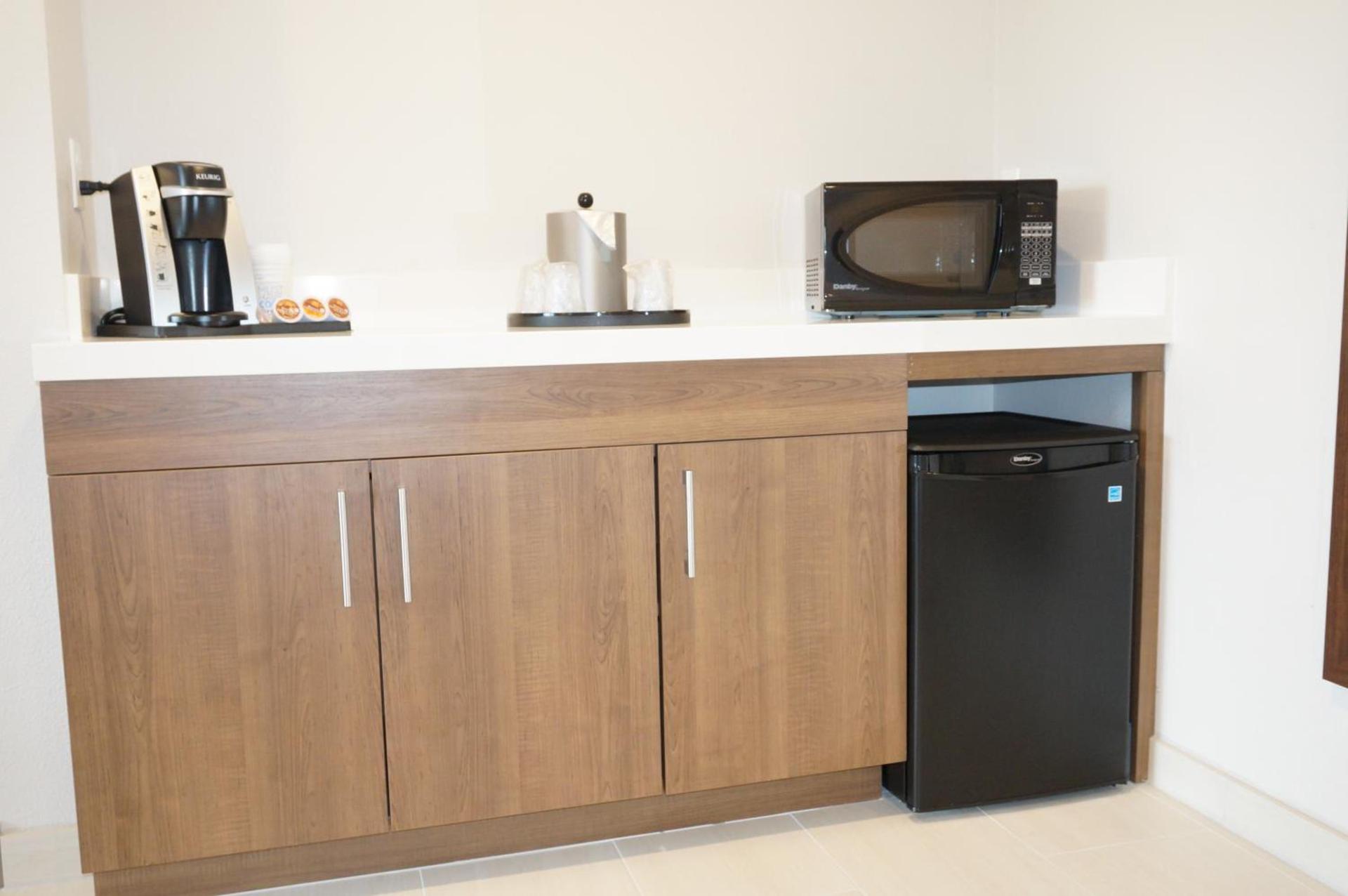 Holiday Inn Express Fremont - Milpitas Central by IHG photo 5