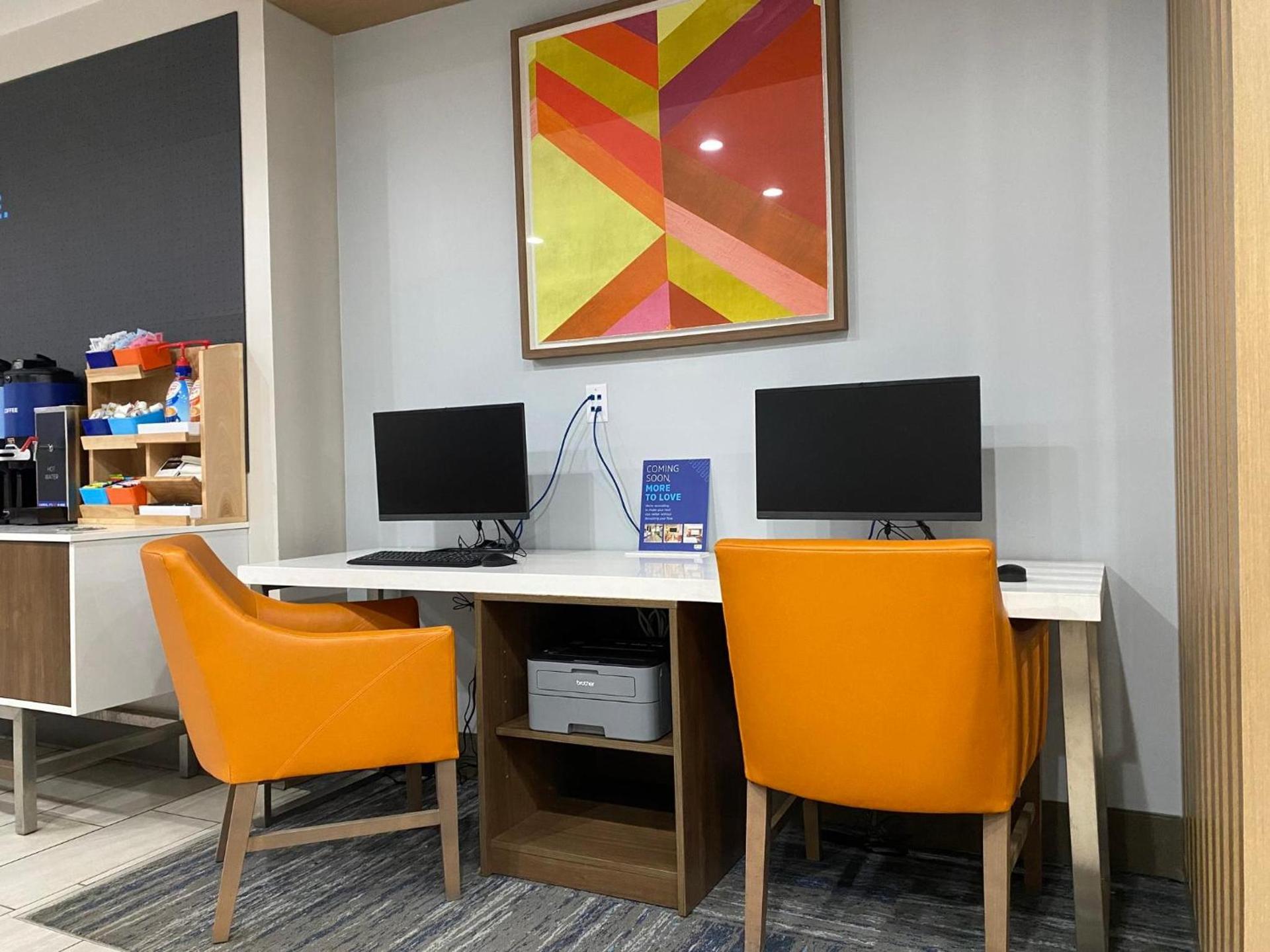 Holiday Inn Express Plymouth by IHG photo 34