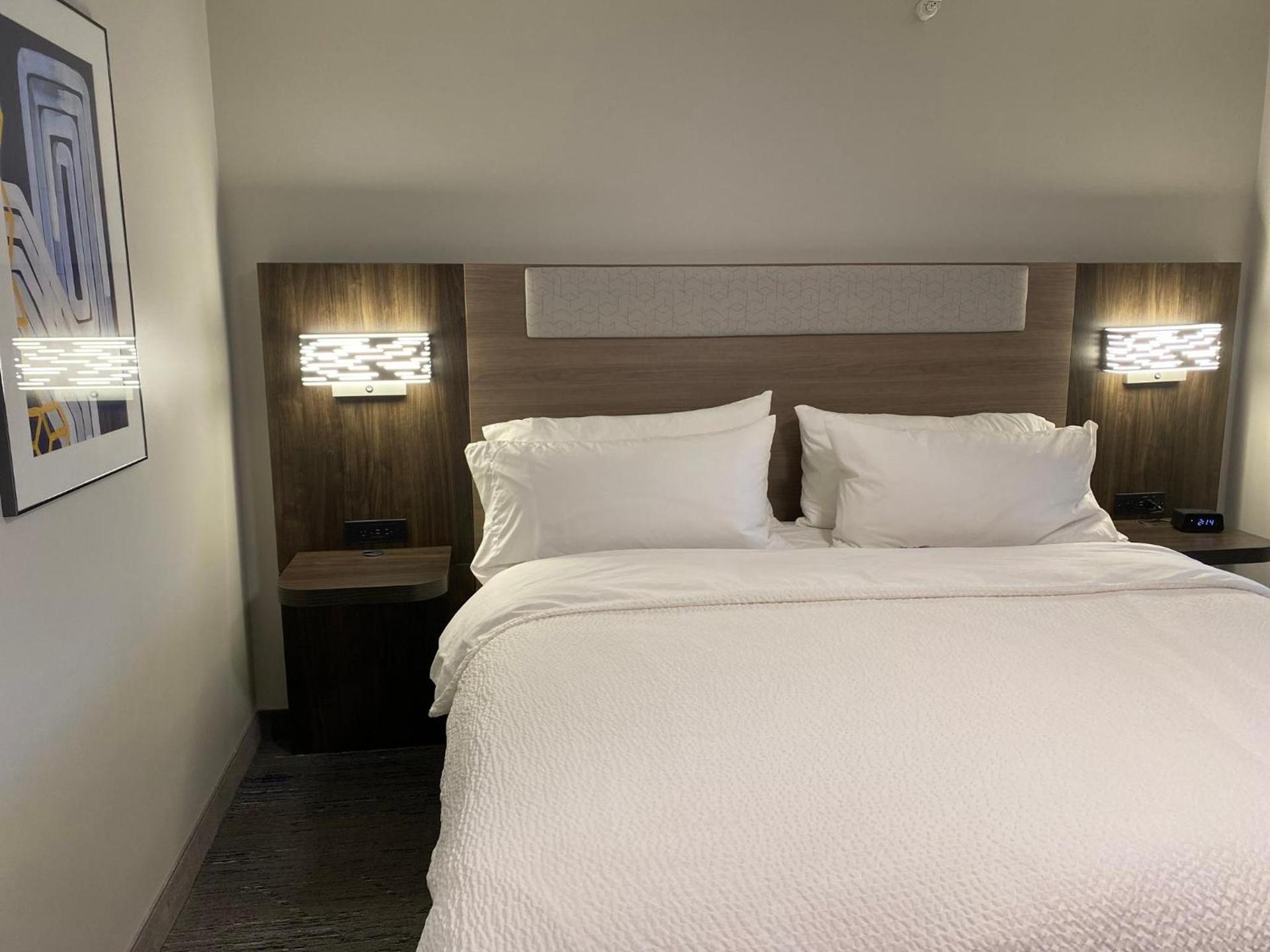 Holiday Inn Express Plymouth by IHG photo 50