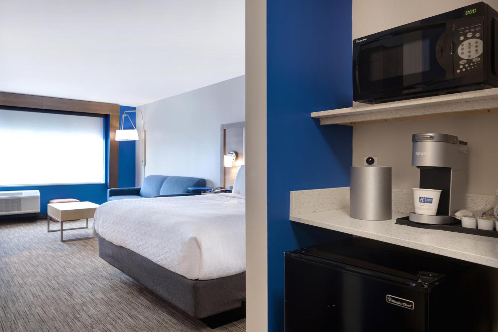 Holiday Inn Express & Suites - Brighton by IHG photo 35