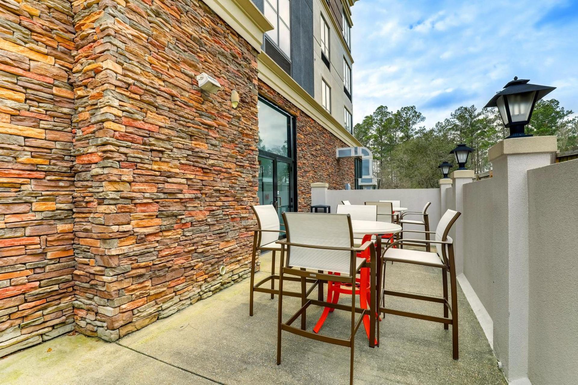 Holiday Inn Mobile Airport by IHG photo 76