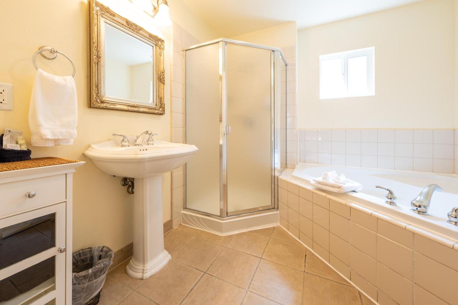 The Inn on Pine photo 66