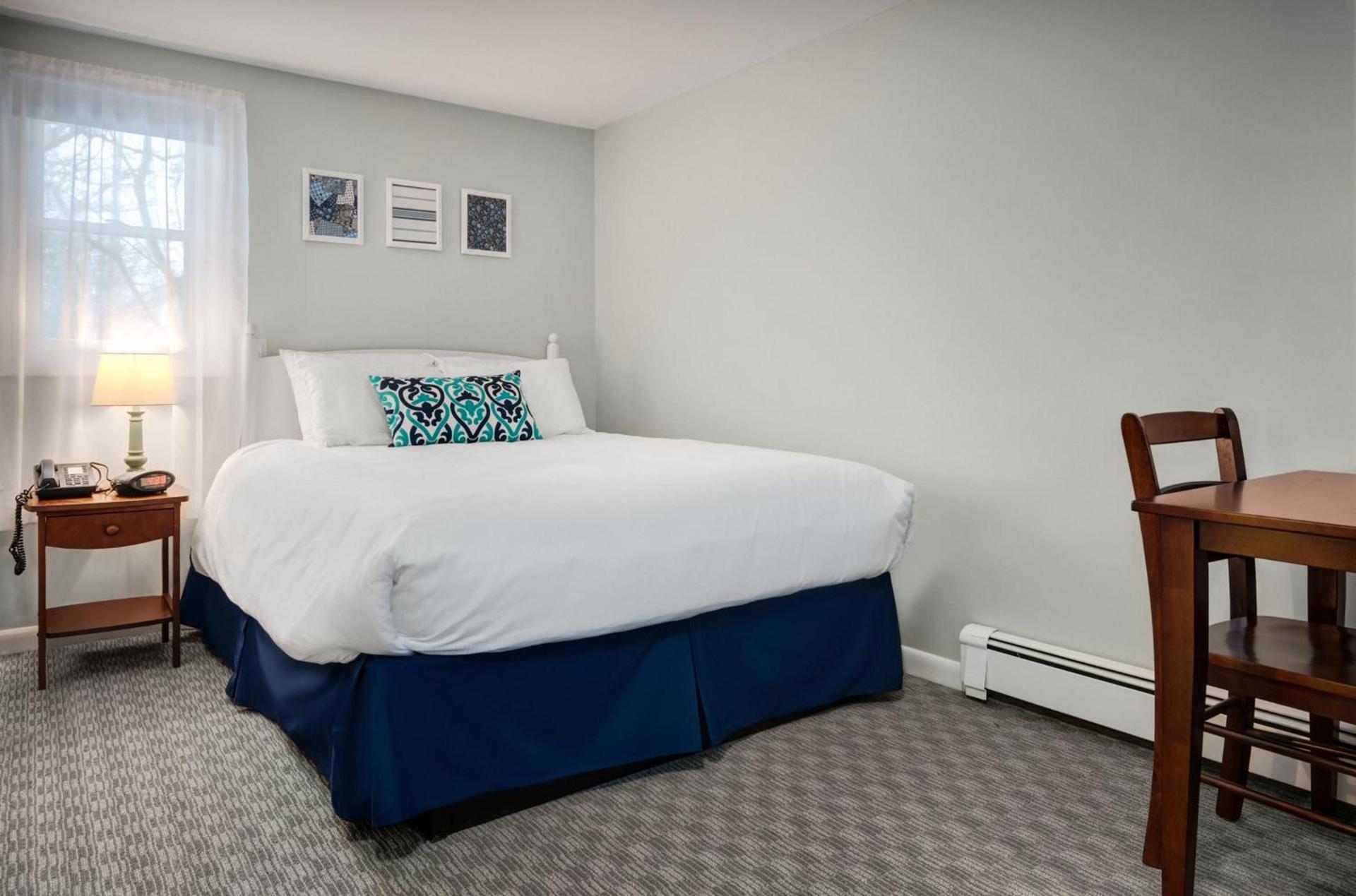 Kittery Inn & Suites photo 11