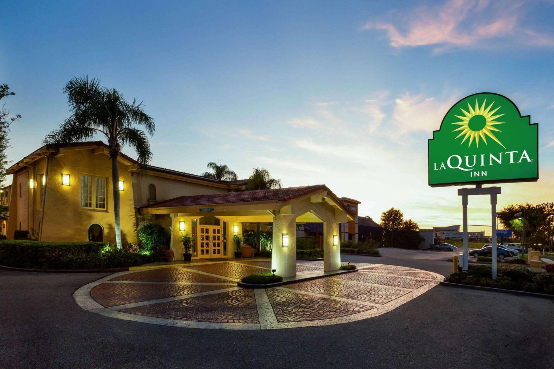 La Quinta Inn Tampa Airport Stadium Westshore photo 8