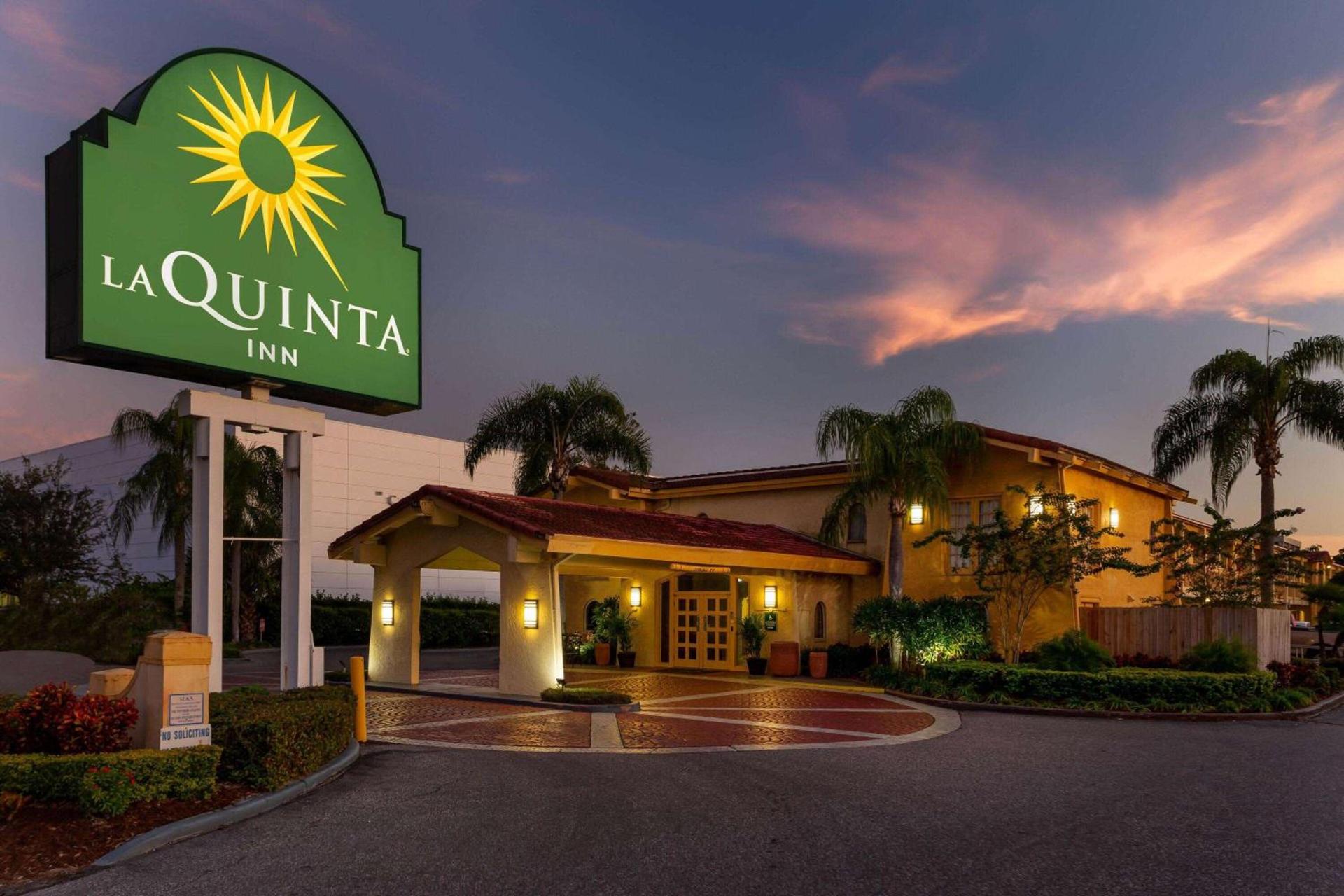 La Quinta Inn Tampa Airport Stadium Westshore photo 7