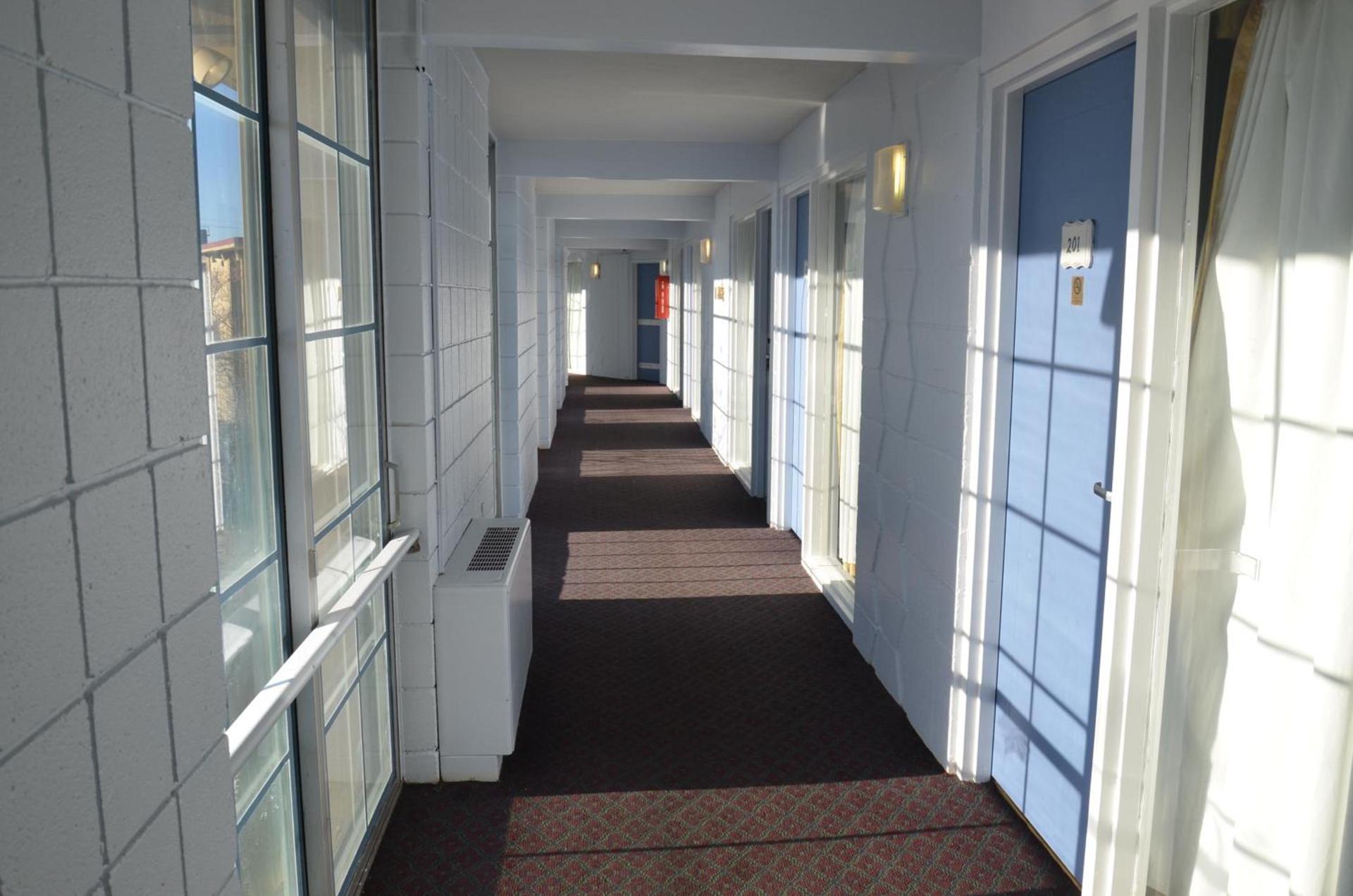 Red Carpet Inn & Suites Ebensburg photo 28