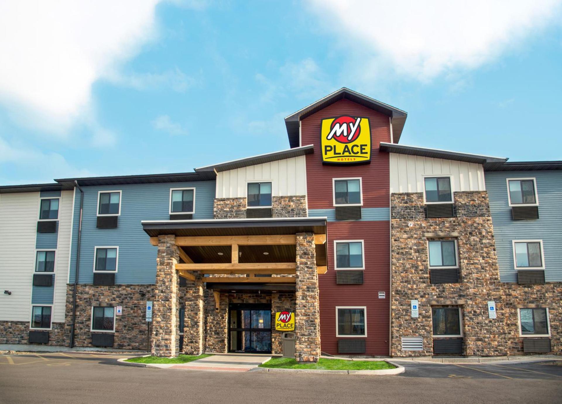 My Place Hotel - Sioux Falls, SD photo 2