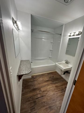 Myrtle Lane Inn photo 10
