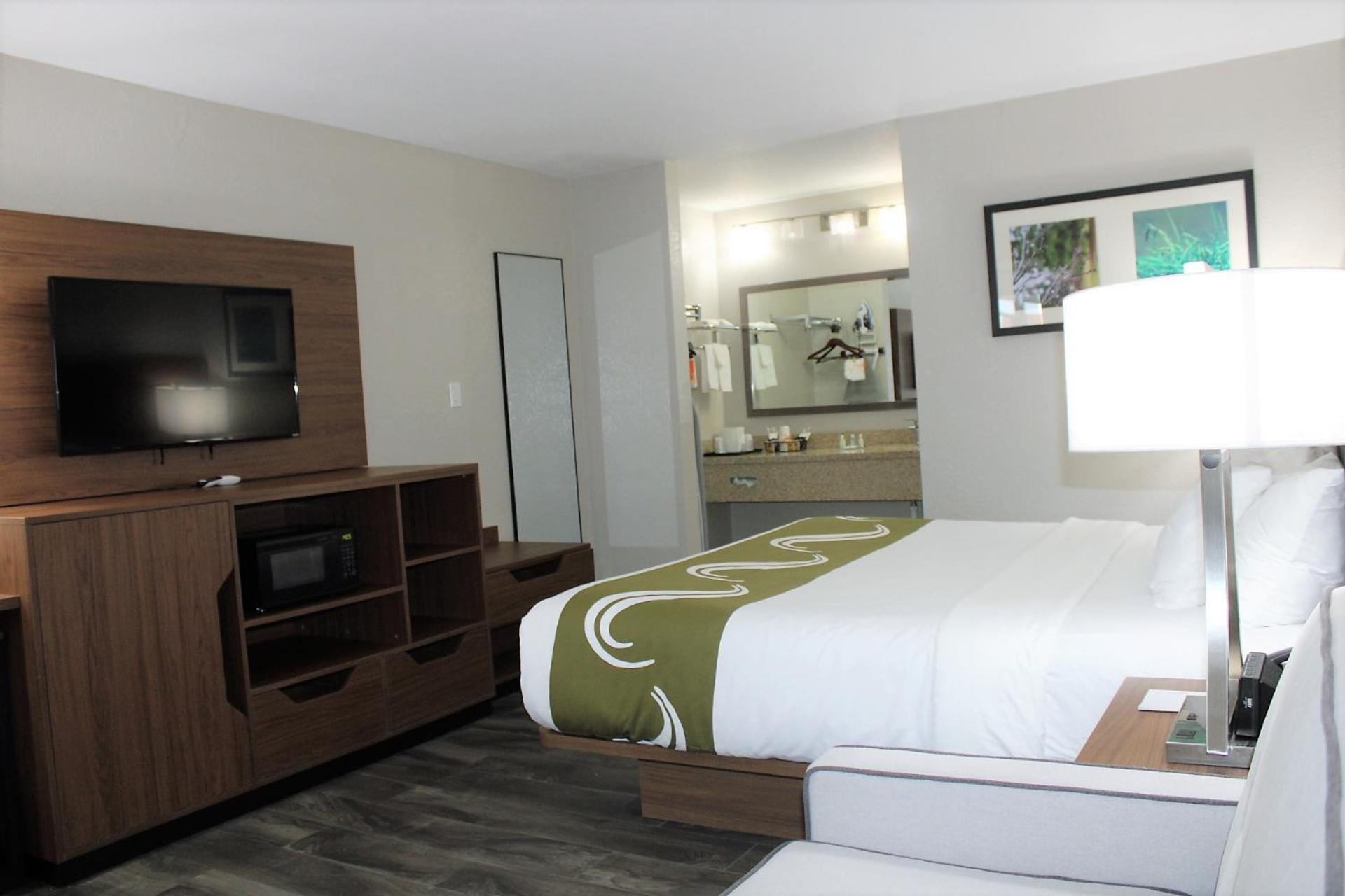 SureStay Plus by Best Western Alamogordo White Sands photo 21