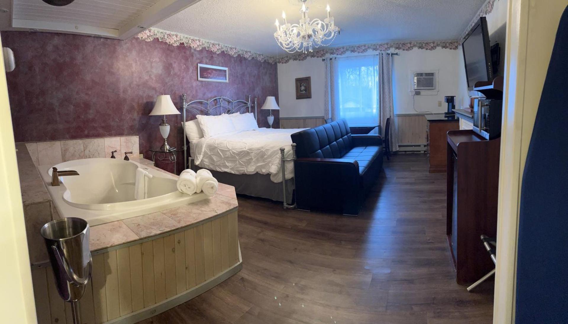 Vacationland Inn & Suites photo 9