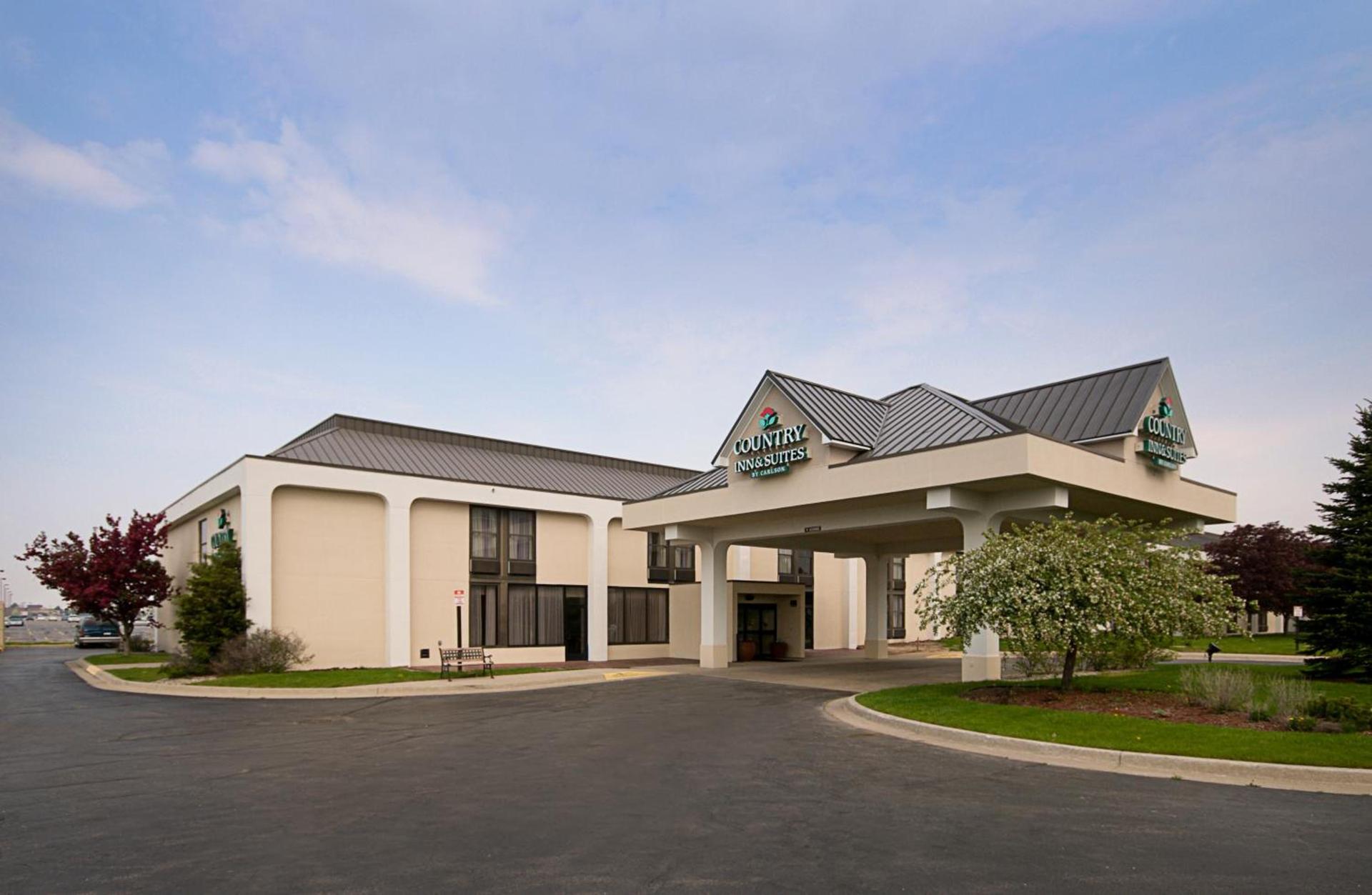 Quality Inn & Suites photo 38