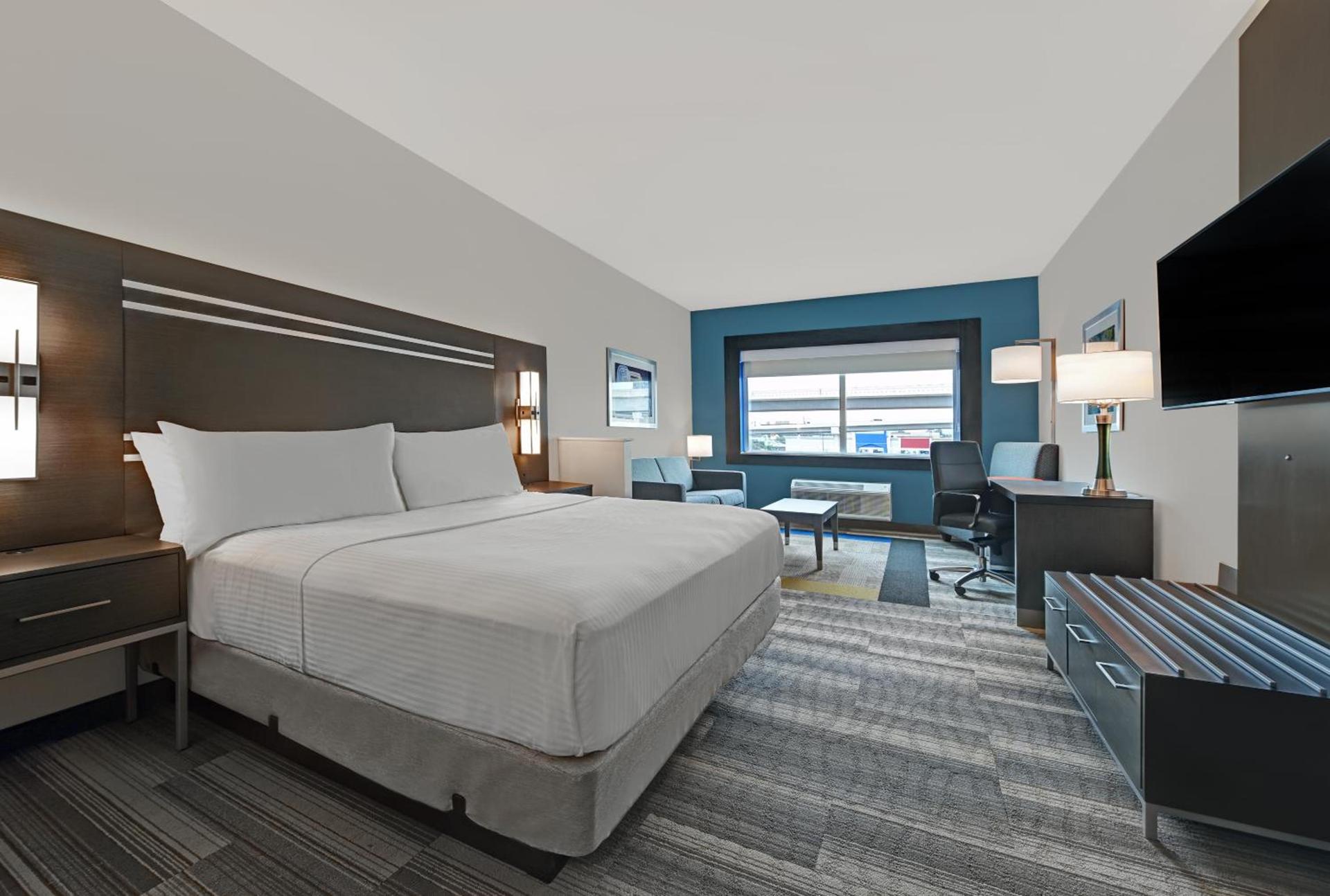 Holiday Inn Express & Suites Memorial – CityCentre by IHG photo 8