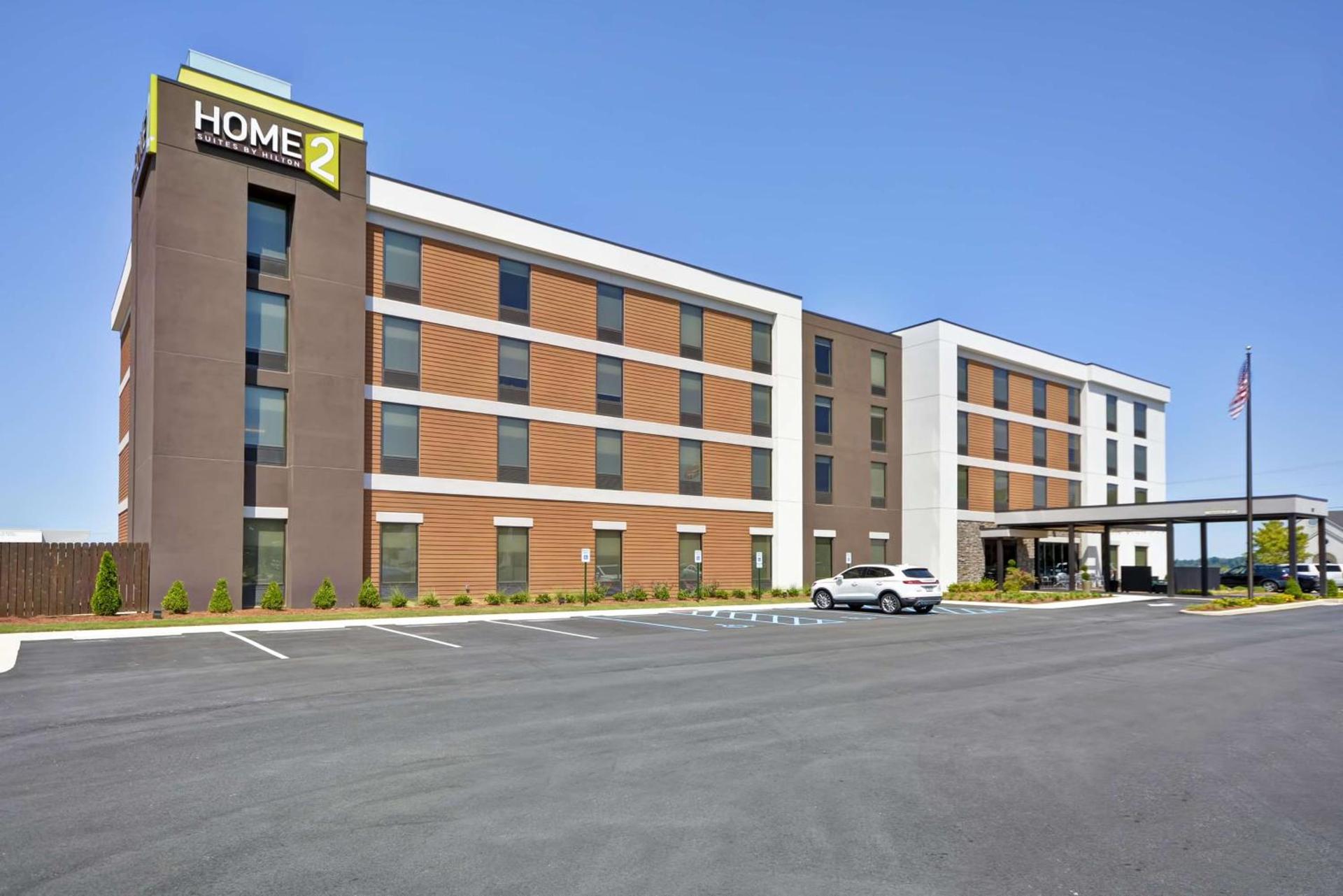 Home2 Suites By Hilton Decatur Ingalls Harbor photo 2