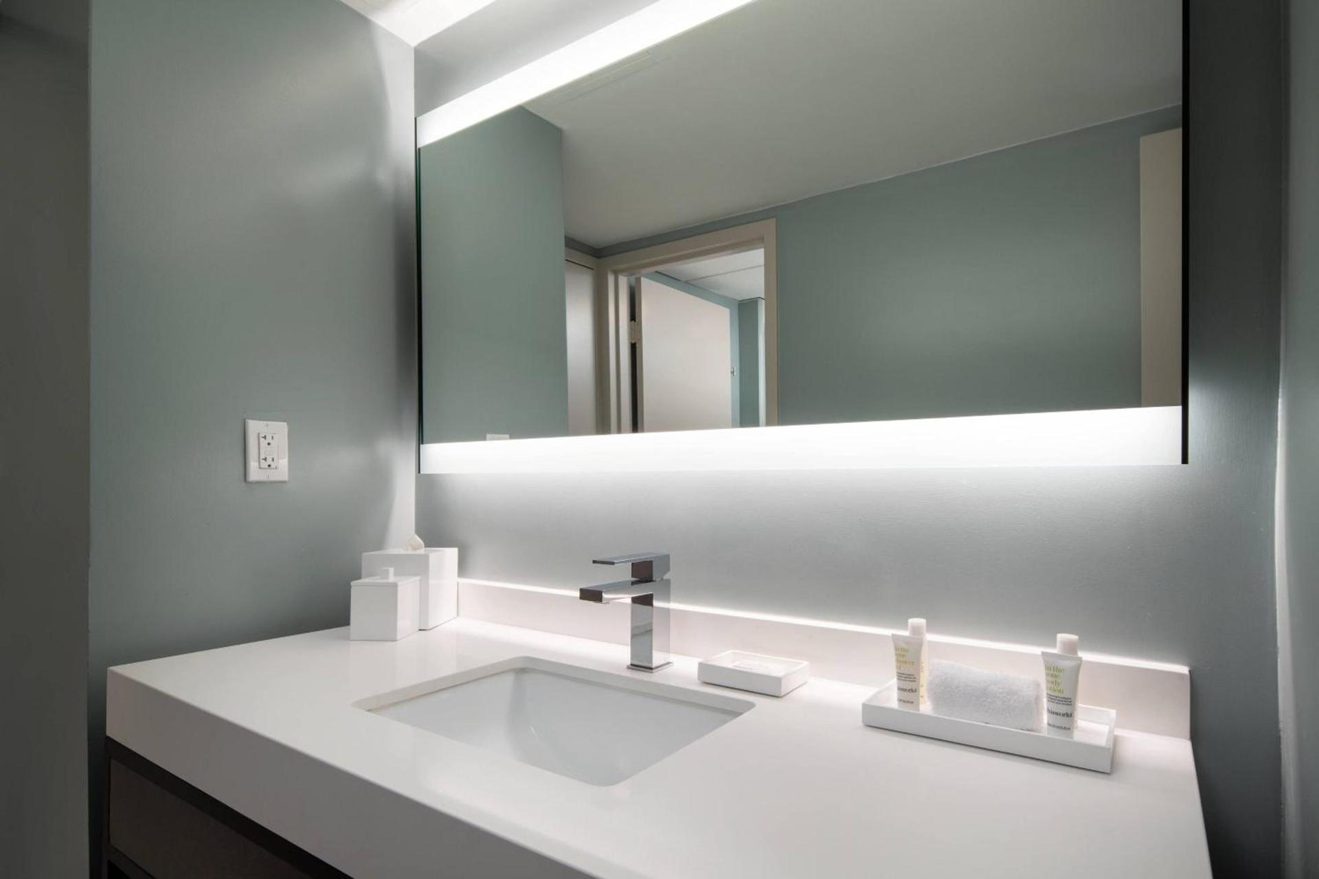 Torrance Marriott Redondo Beach photo 21