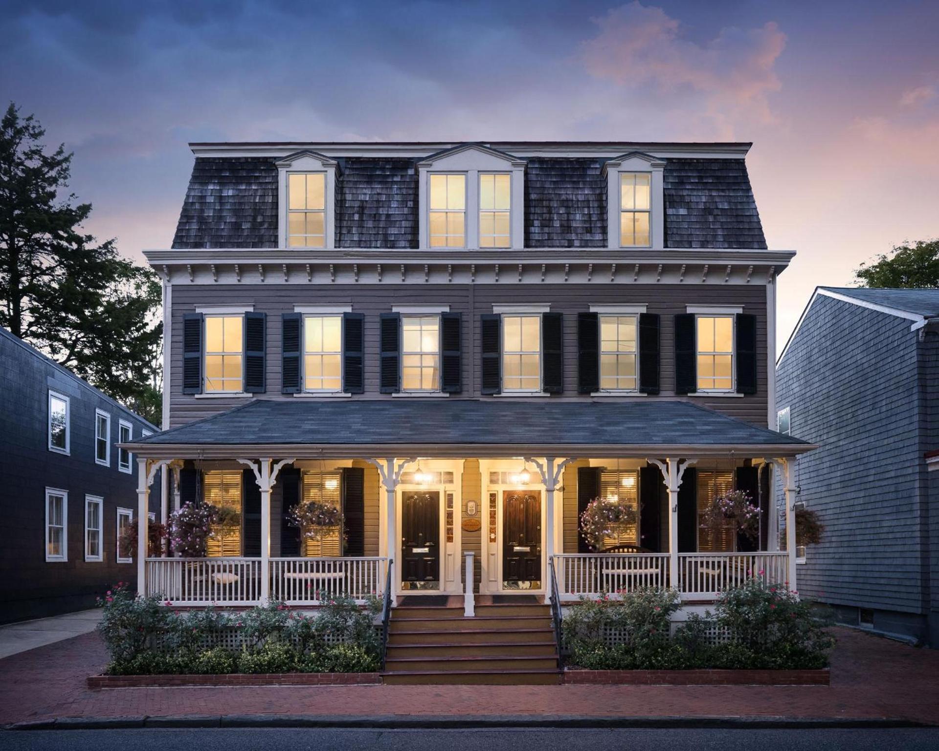 Flag House Inn photo 1