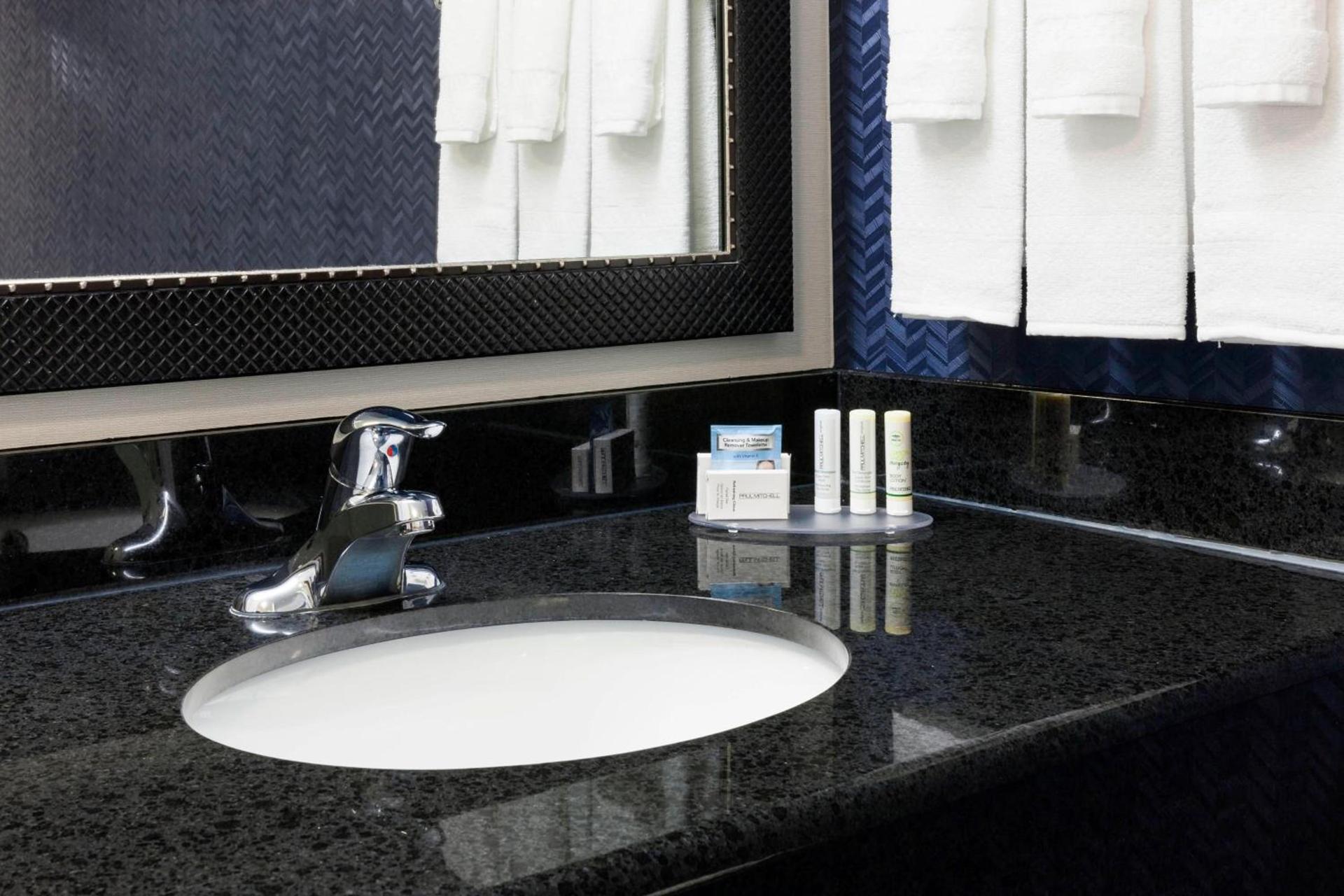 Fairfield Inn & Suites by Marriott Austin Parmer Tech Ridge photo 16