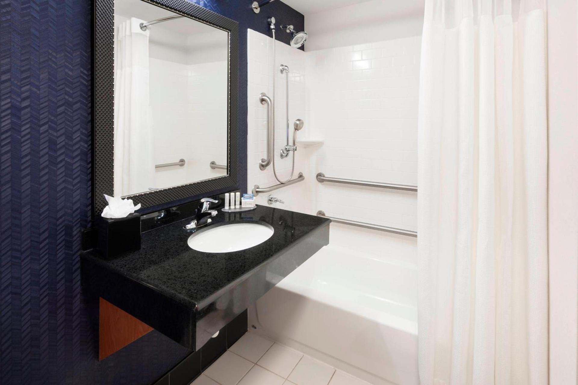 Fairfield Inn & Suites by Marriott Austin Parmer Tech Ridge photo 19